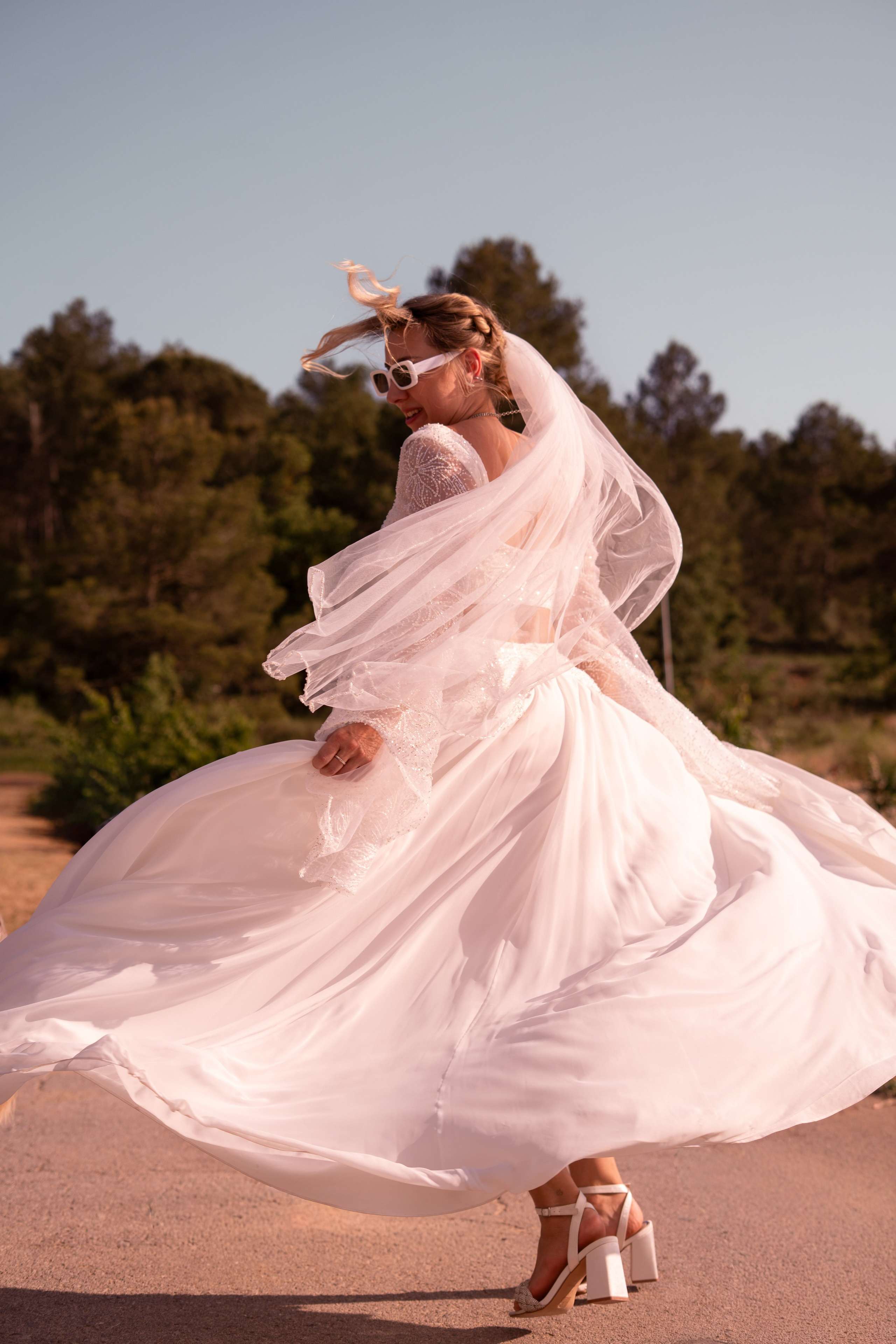 Prices & Services. Film and photography for weddings and brands in Barcelona