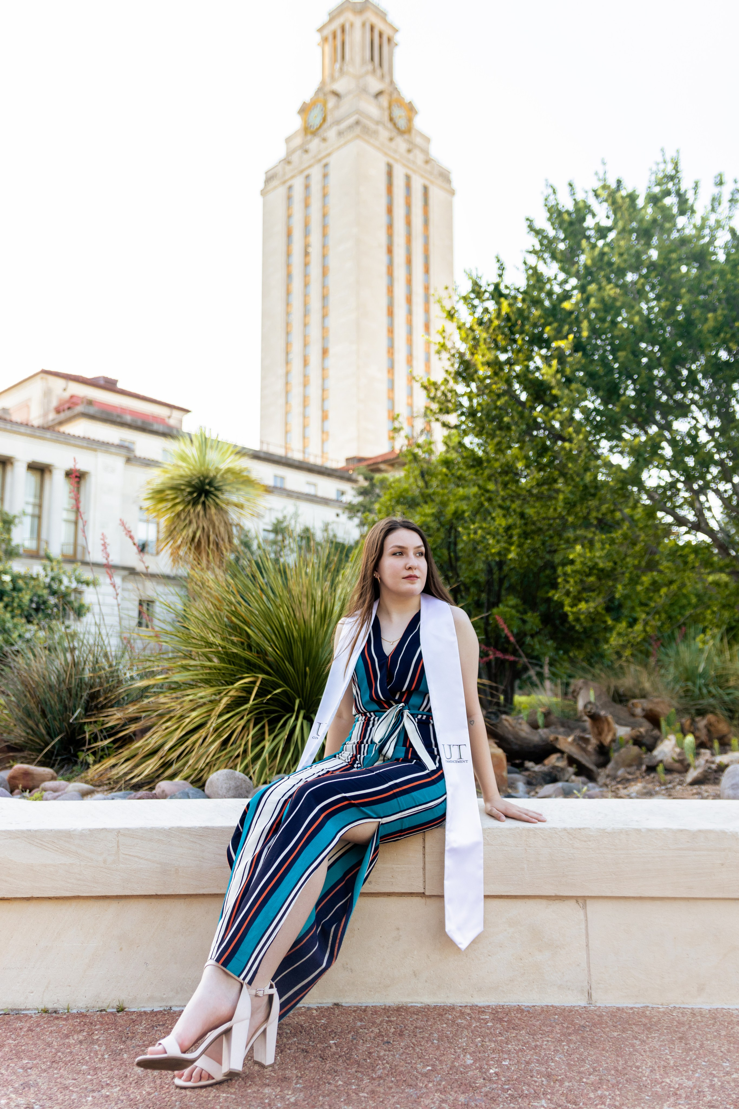 Kayla’s senior photoshoot at the University of Texas Austin