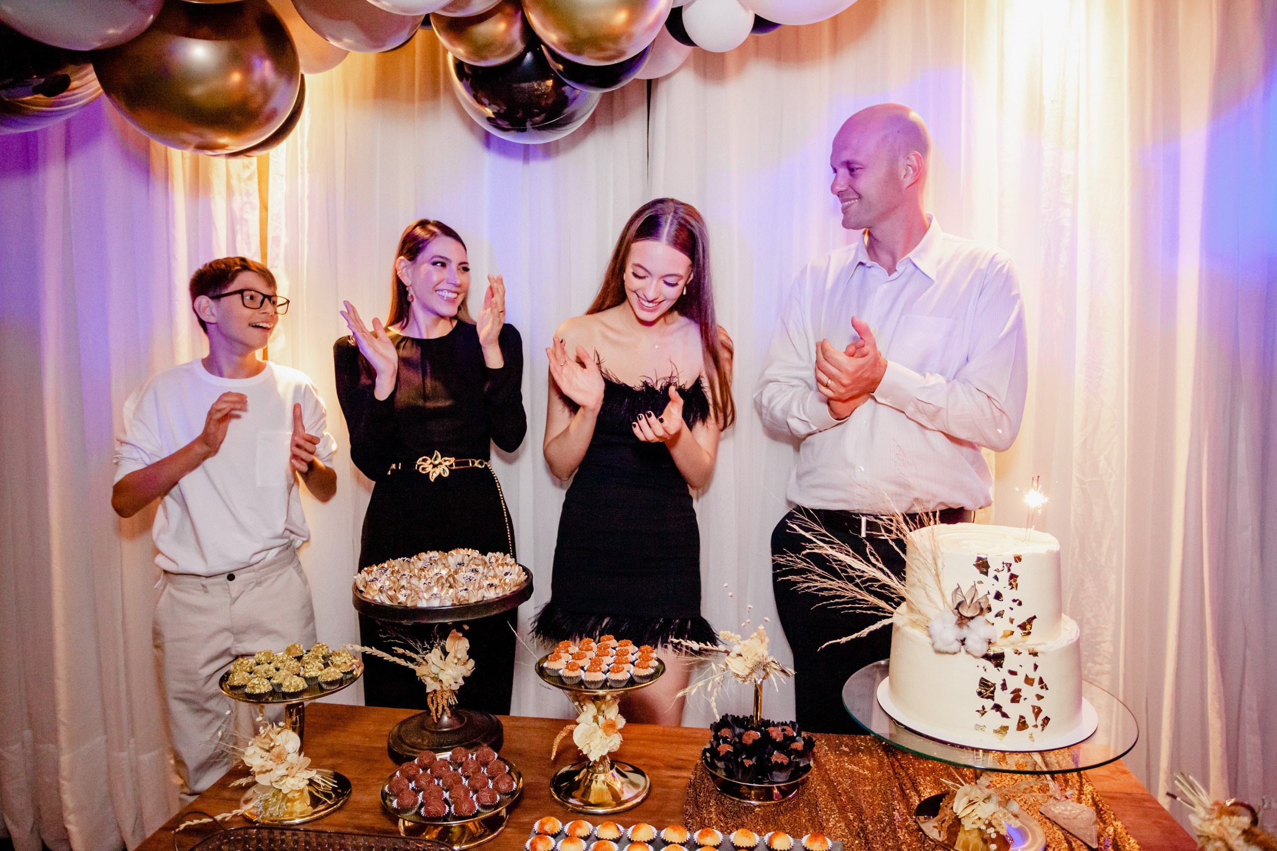 Festa de aniversário de 16 anos — Alice