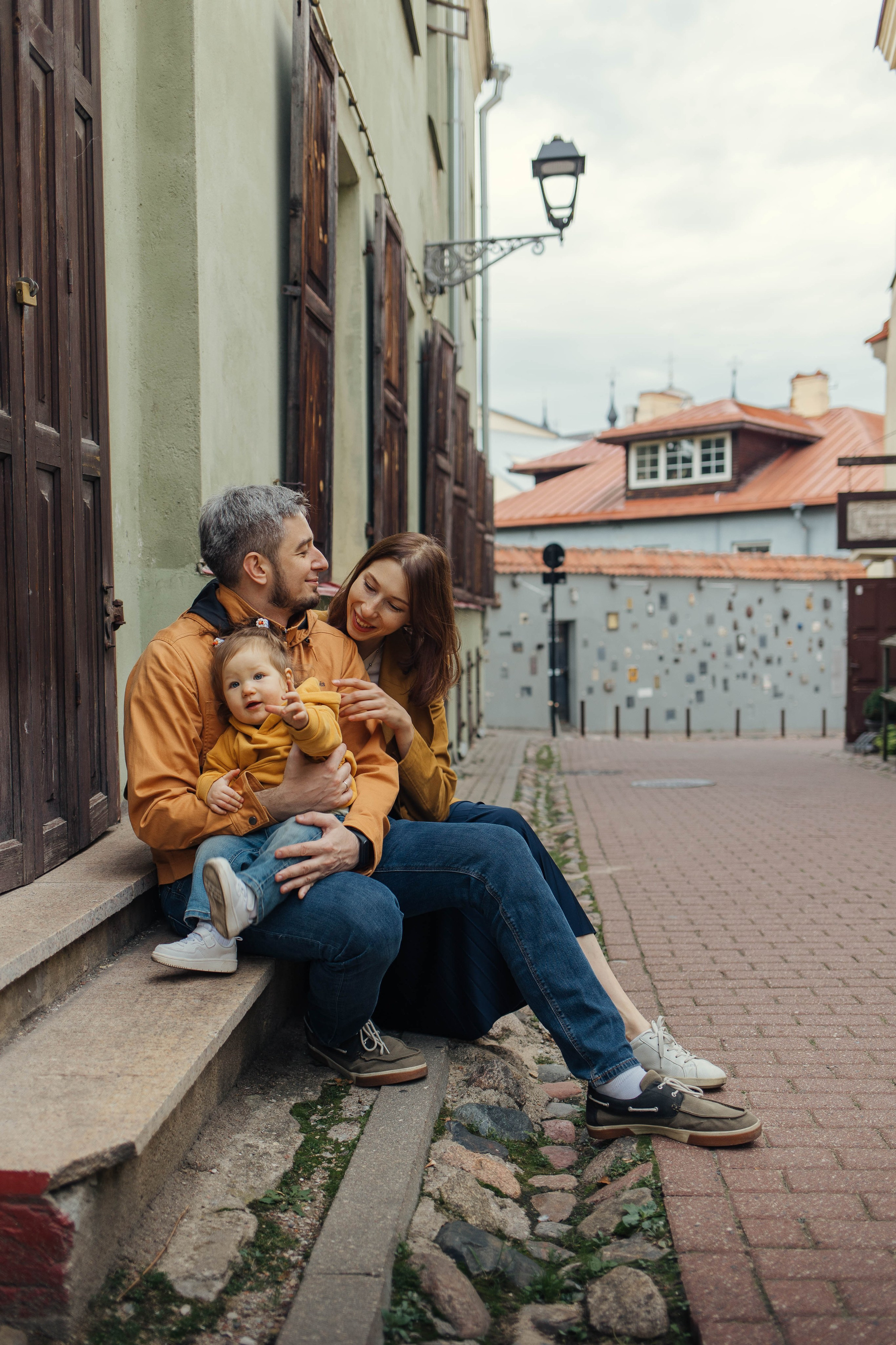 Тёплые моменты на улочках Вильнюса. Семейный и детский фотограф в Вильнюсе Светлана Наумова