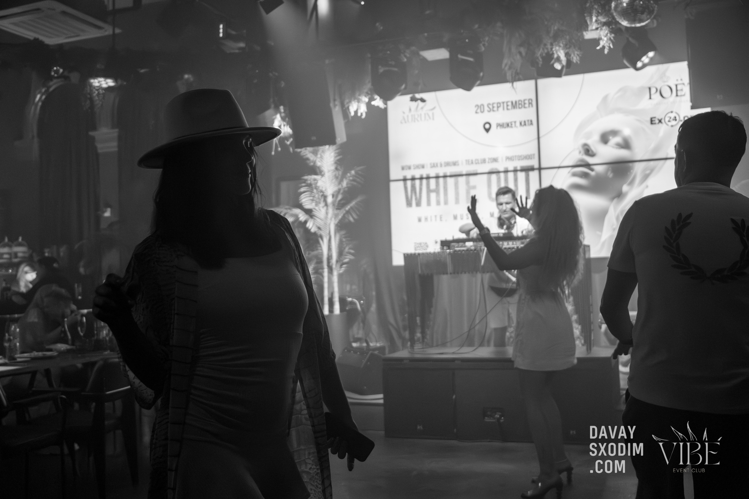 Вечеринка White Out | Фоторепортаж | Видеорепортаж | Афиша | DAVAYSXODIM.com PHUKET. АФИША|ФОТОРЕПОРТАЖИ|ИВЕНТЫ|ПХУКЕТ