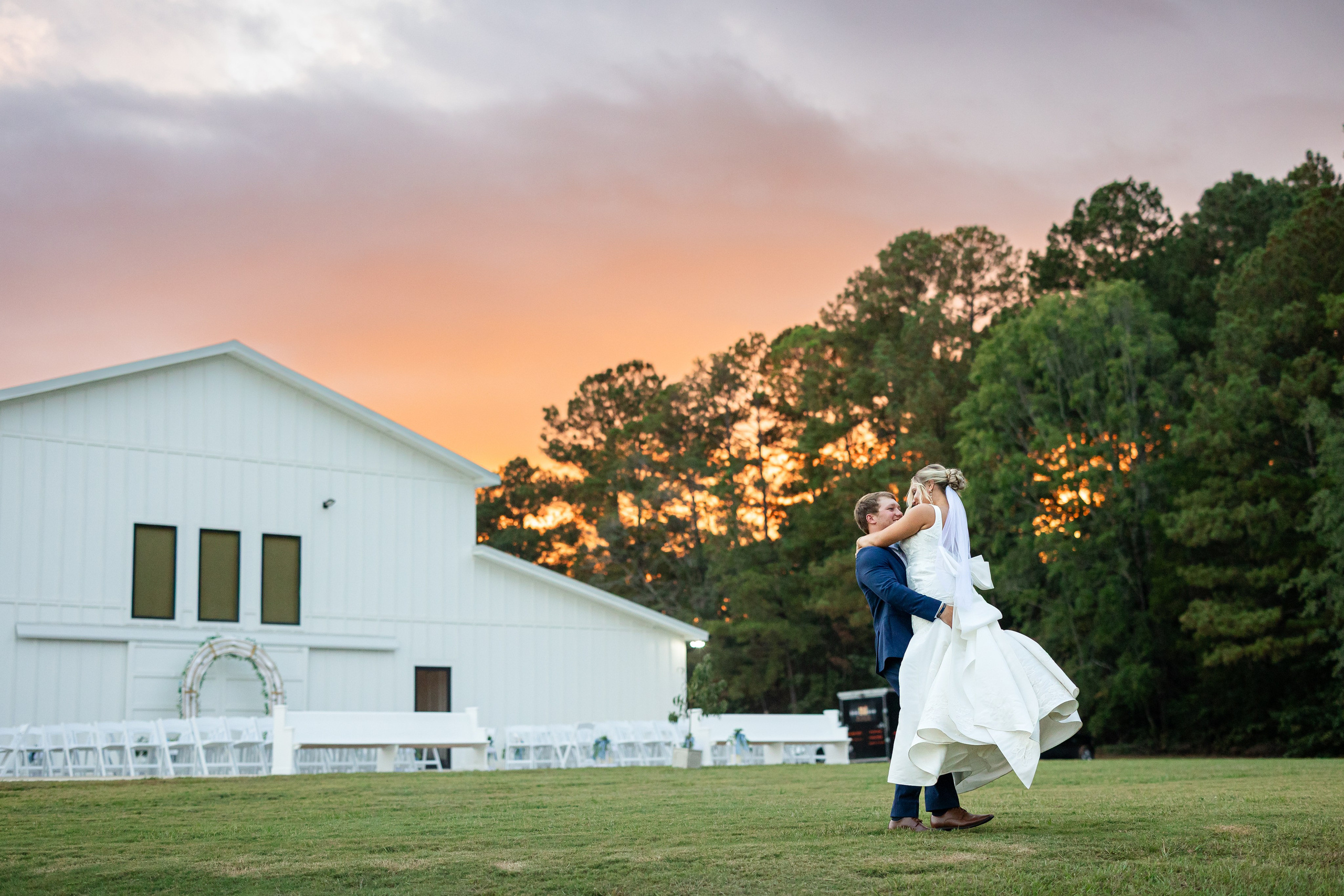 Romance at The Terrace: Kacey & Garrett’s Southern Wedding in Abbeville. Wedding and portrait photography in Greenville SC