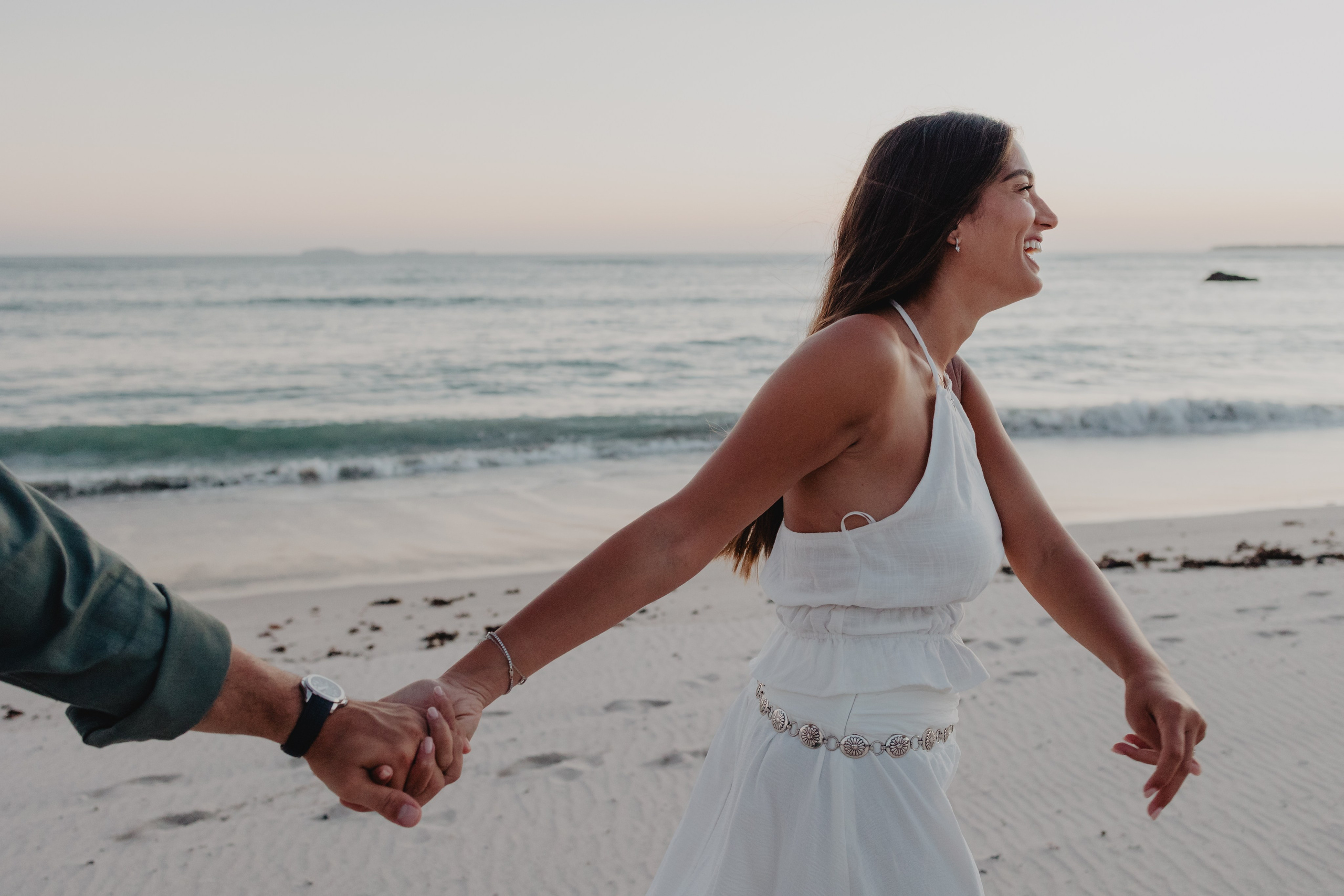 Punta Mita Engagement Session: Love Framed by the Pacific