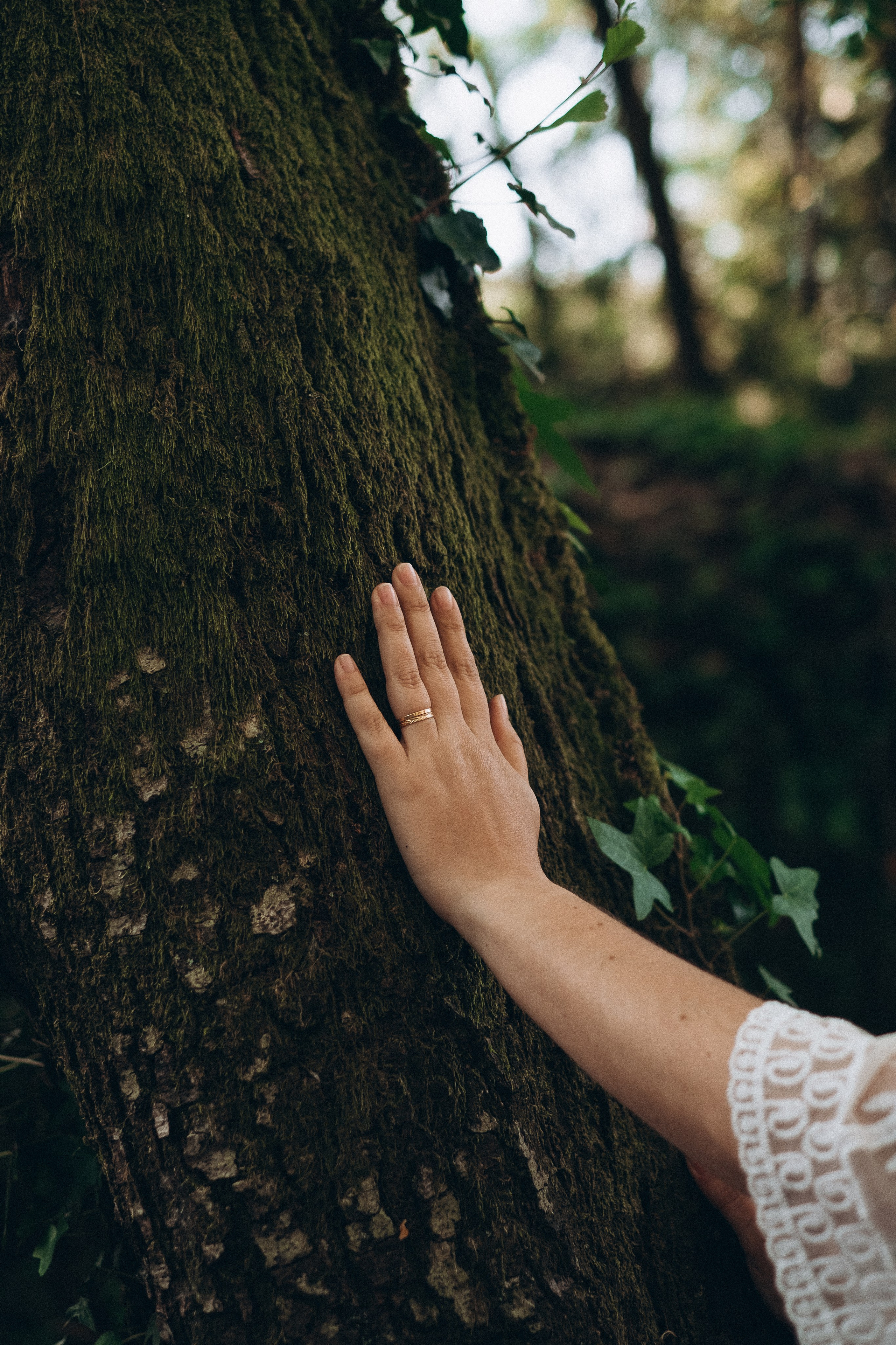 Maternity Photoshoot in Portugal — Artistic Pregnancy Session