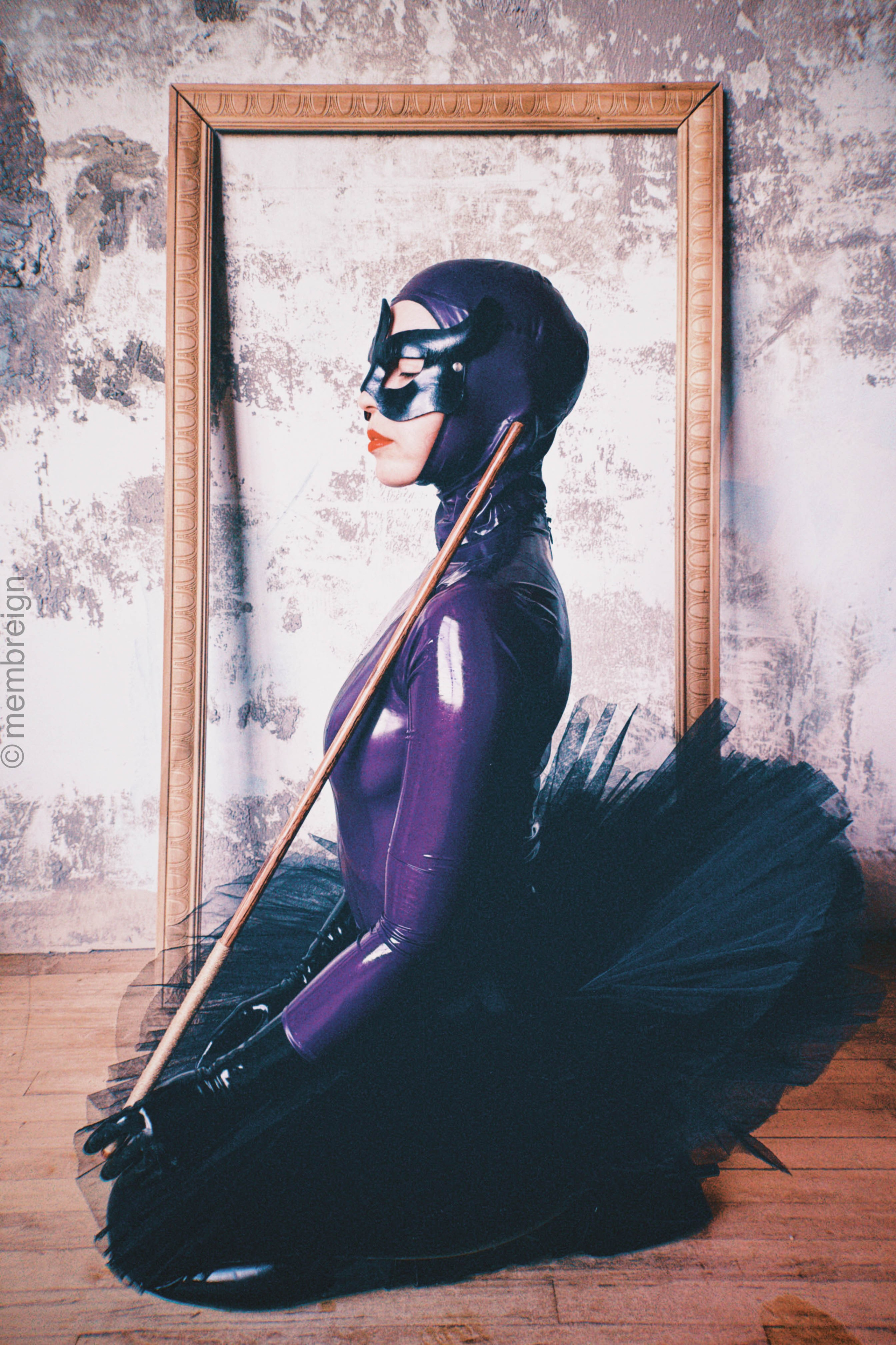 On a wheel. Membreign