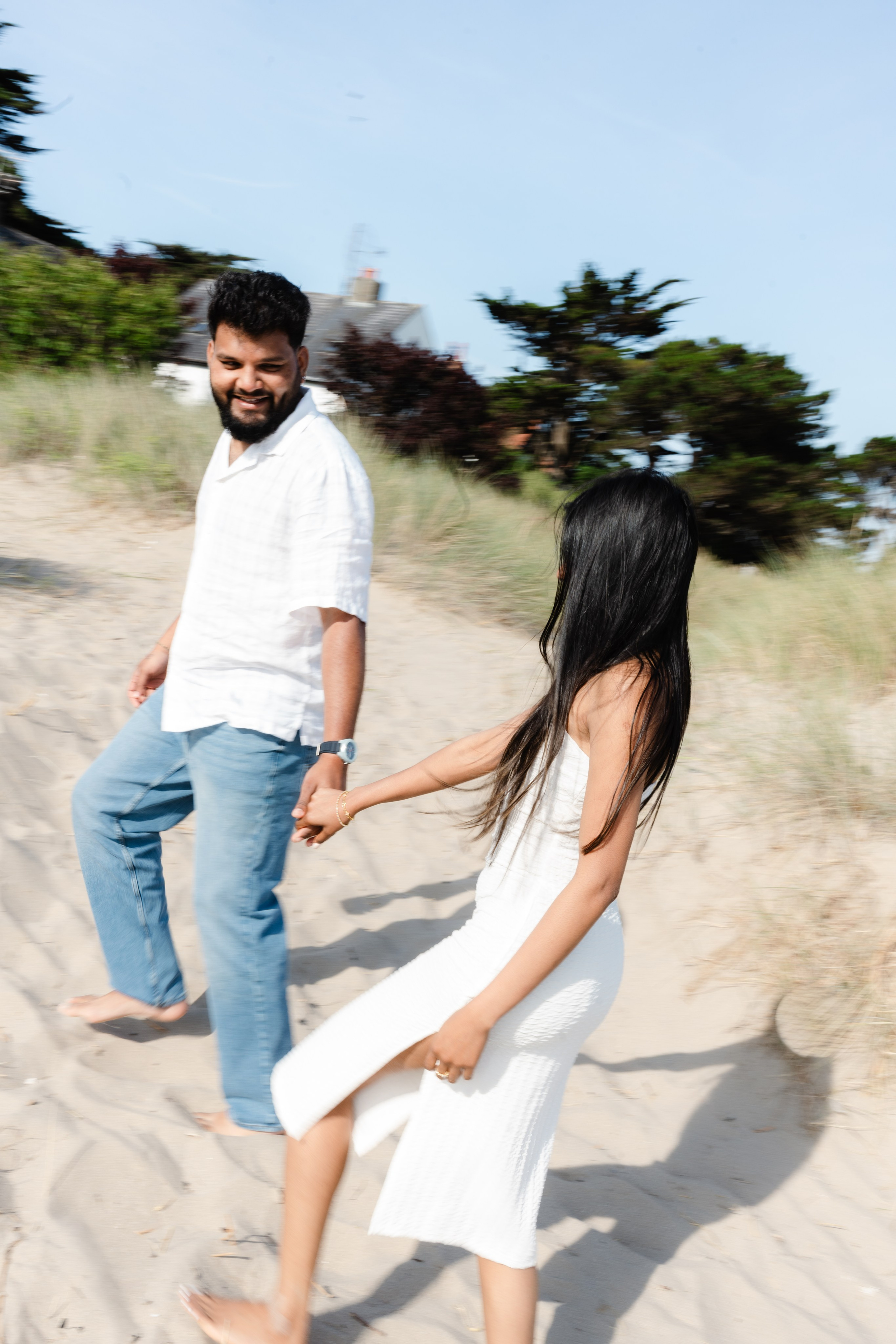 Save the Date, Ireland. Candid Photographer in Ireland | Authentic Wedding Photography Miruna Daiana