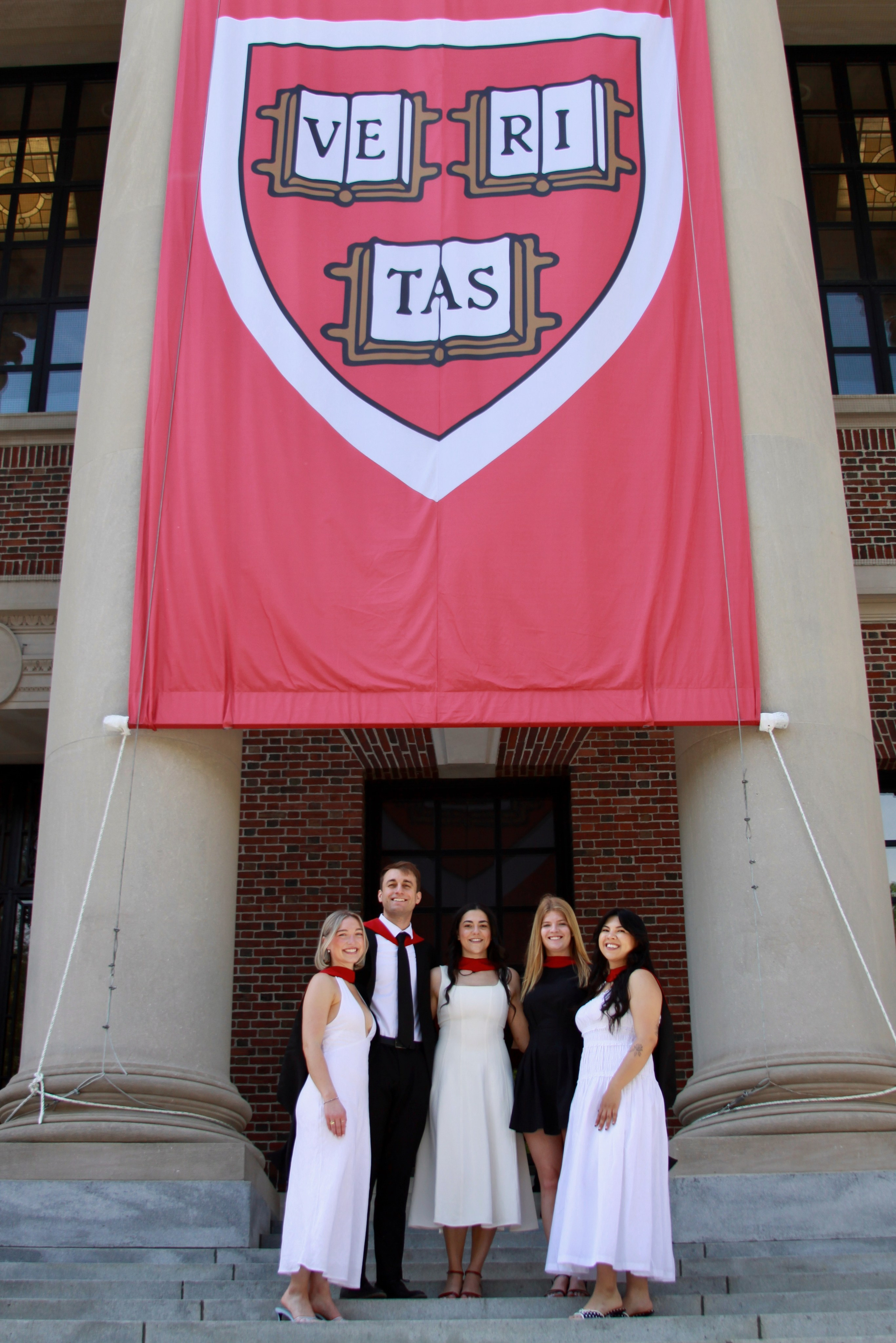 Masters graduation with Talia (group shoot). Kelly Sang, graduation and portrait photographer in Boston