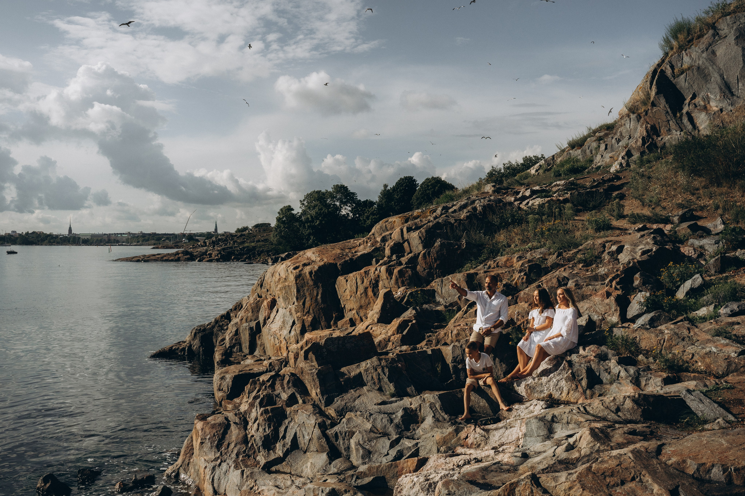 Suomenlinna. Wedding and portrait photographer in Helsinki Vickan O