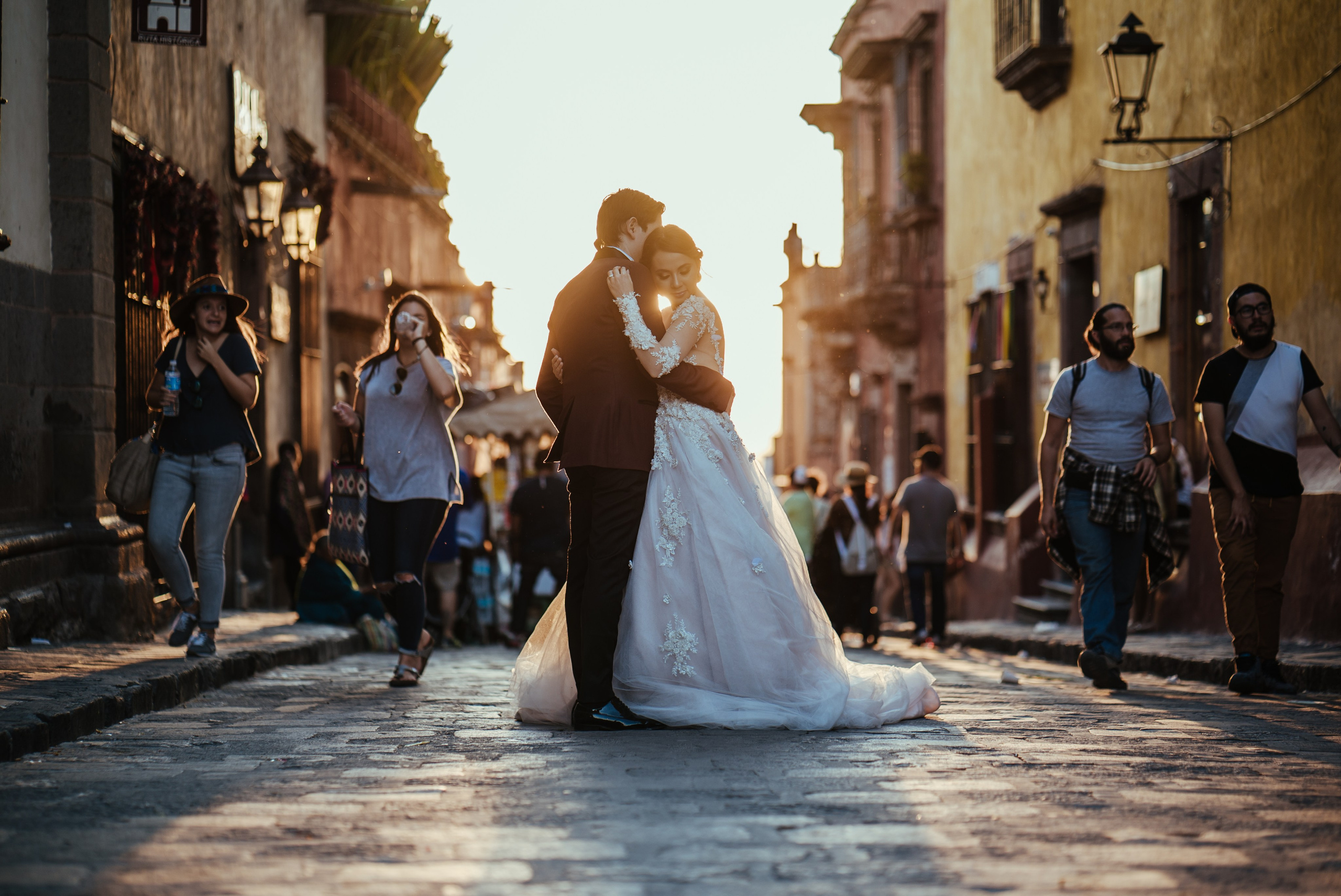 WEDDING PHOTOS. Wedding Photographer and Filmmaker in Guadalajara Mexico Abraham Linares