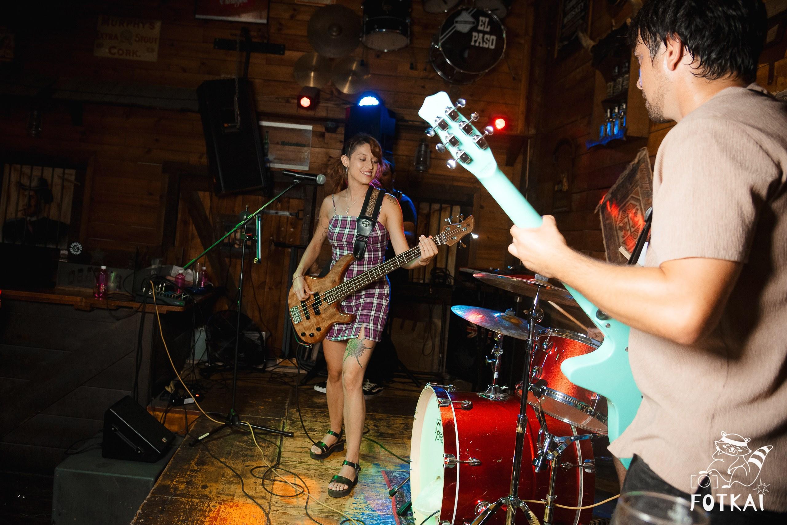 Reportaje fotográfico de FOTKAI | Get Back en El Paso Bar | Torrevieja, España, 12 de julio de 2025