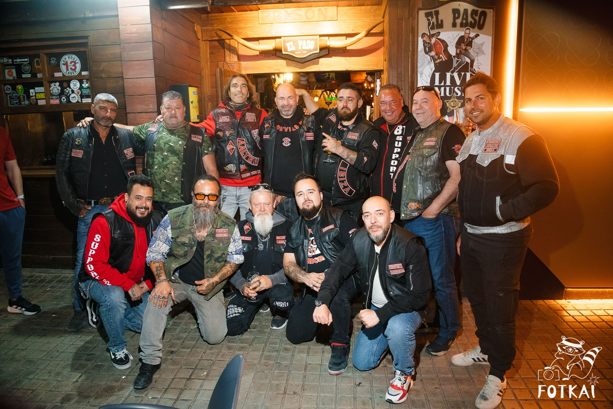 Stones of the Coast, tributo a The Rolling Stones — Fotos del concierto en Torrevieja, 2026 | FOTKAI