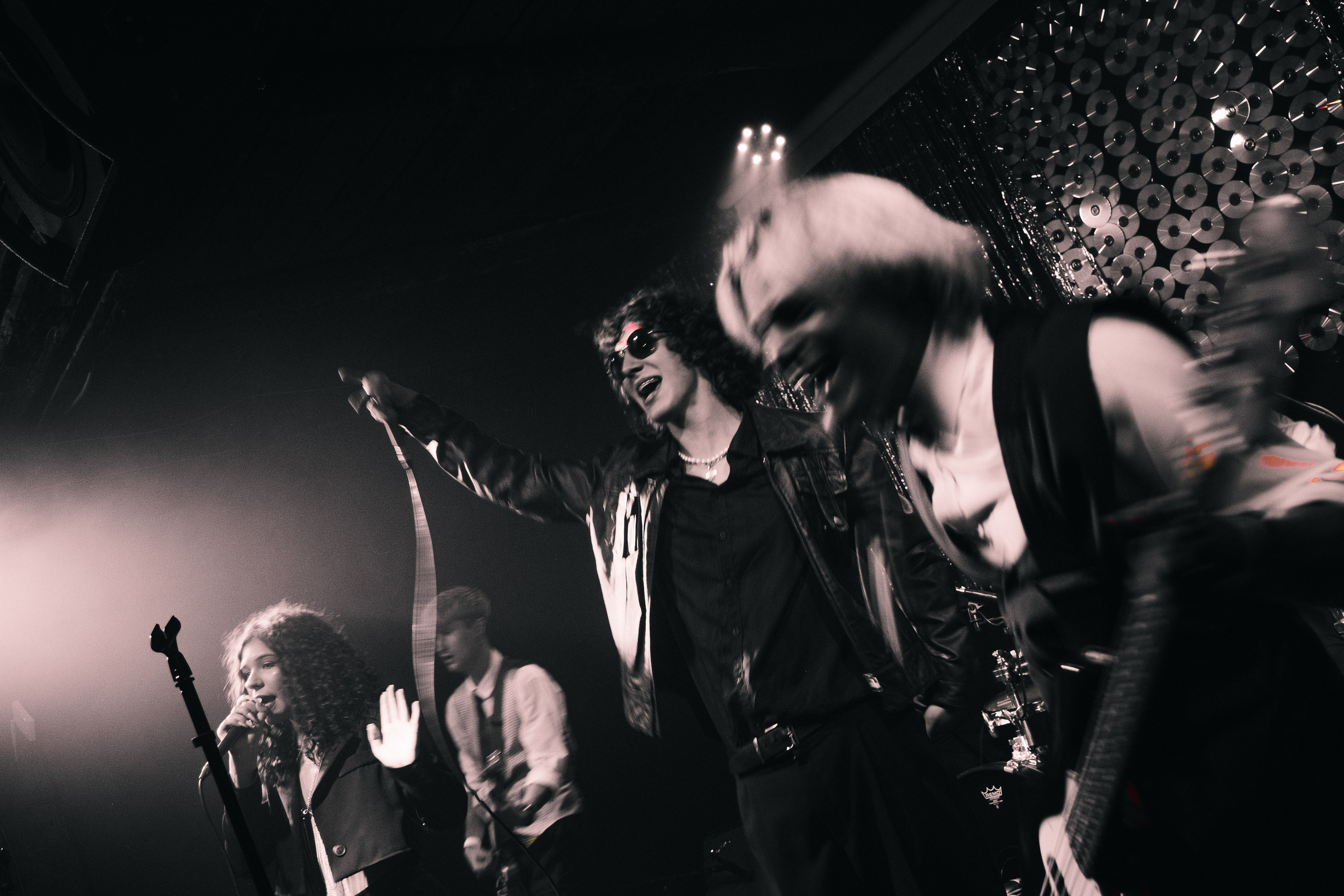 THE CURLY. Photography of Fujicolor.104