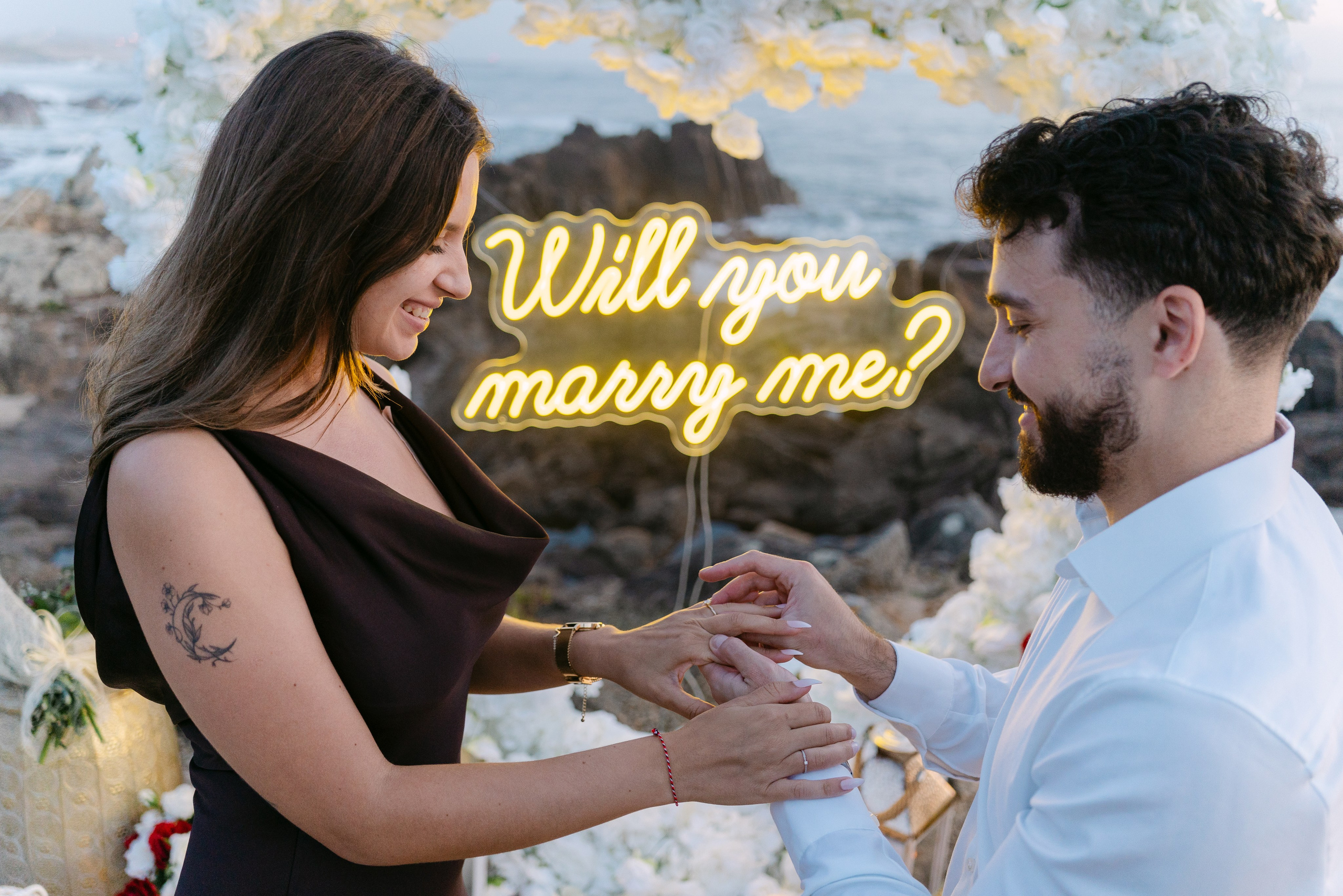 Wedding Proposal at the Beach. Davi Valente