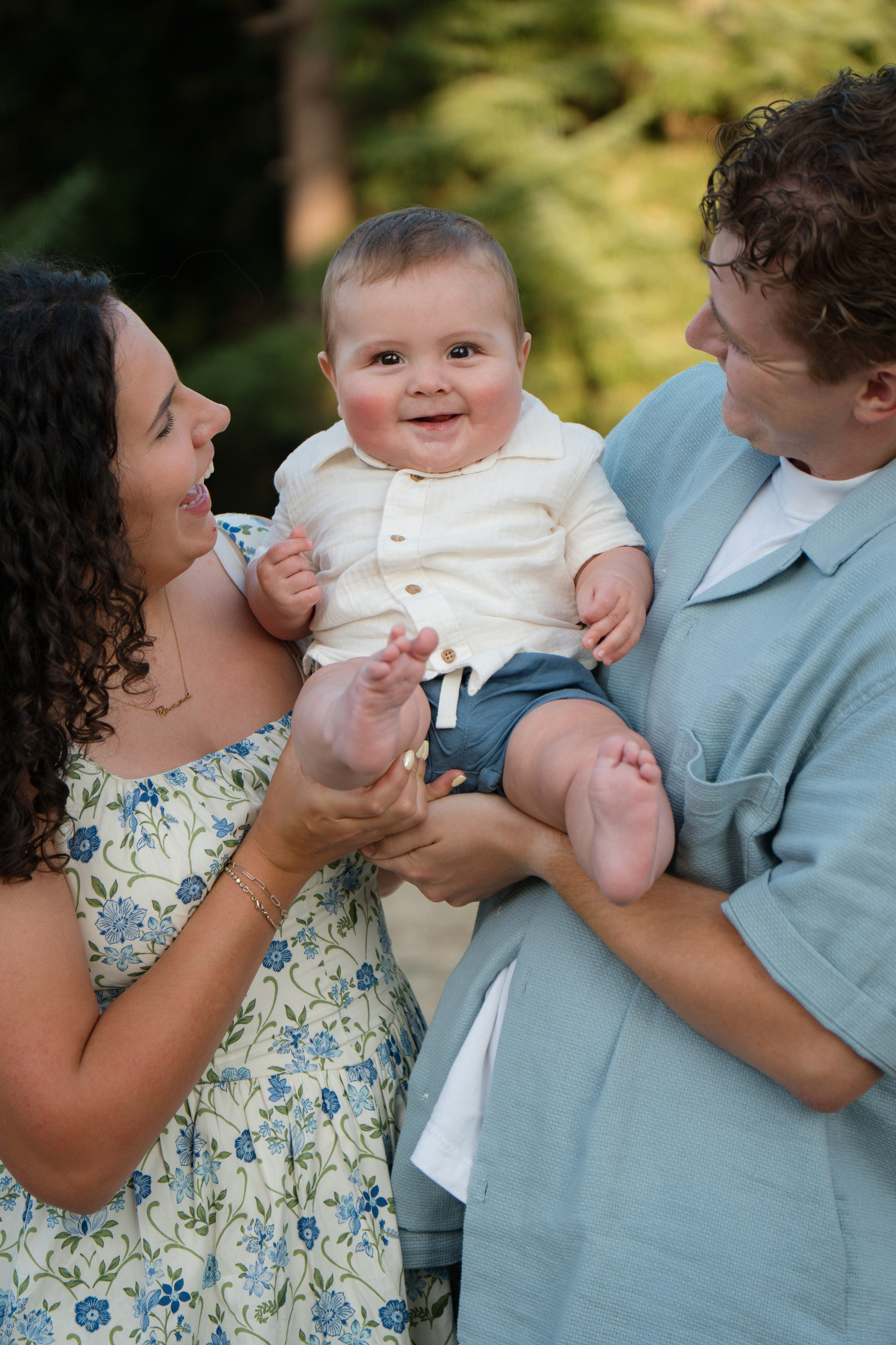 Courtney’s family. Photographer in Washington Sophia D