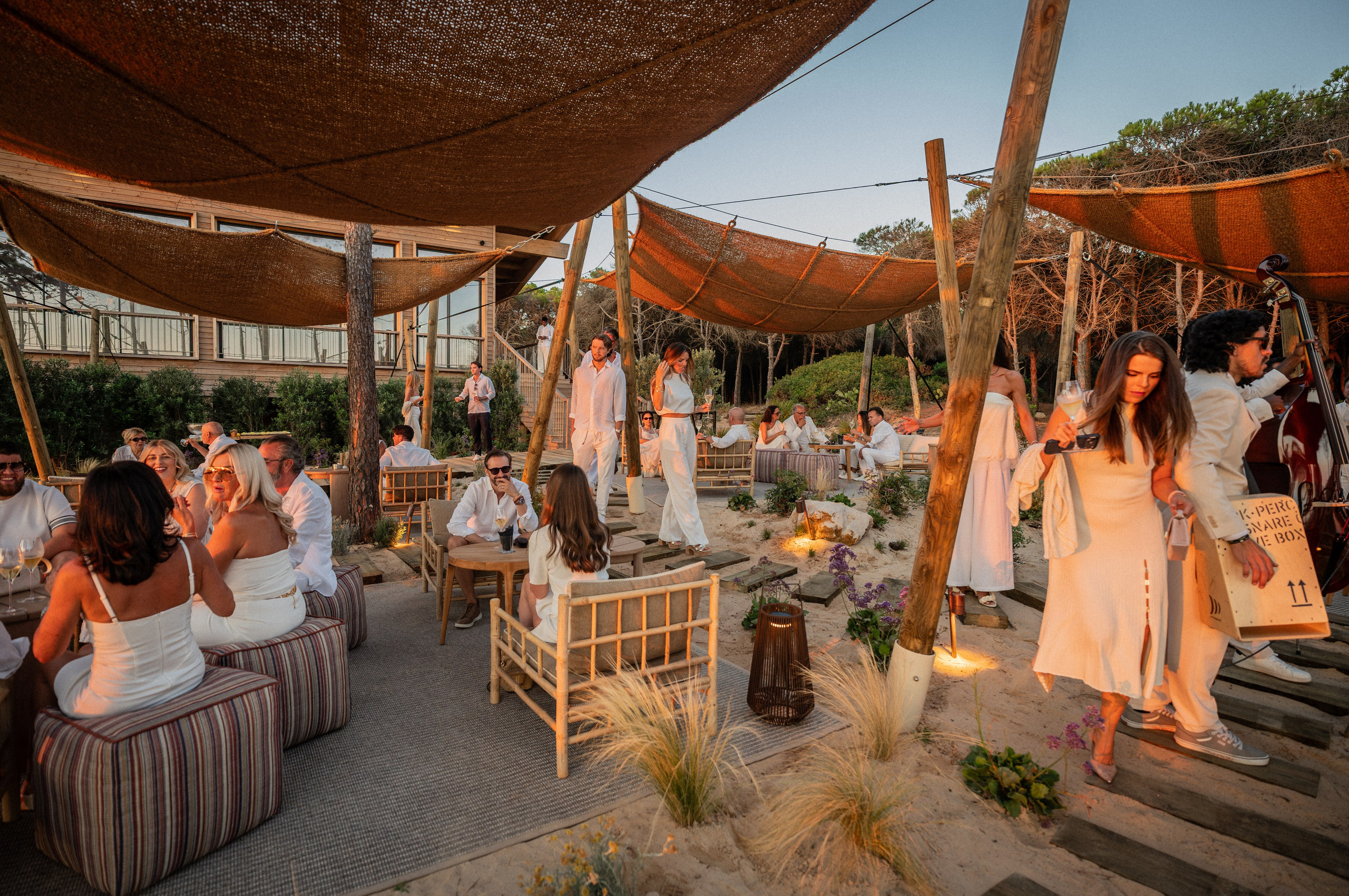 RESTAURANTES — CABANA SASS. Forma Studios