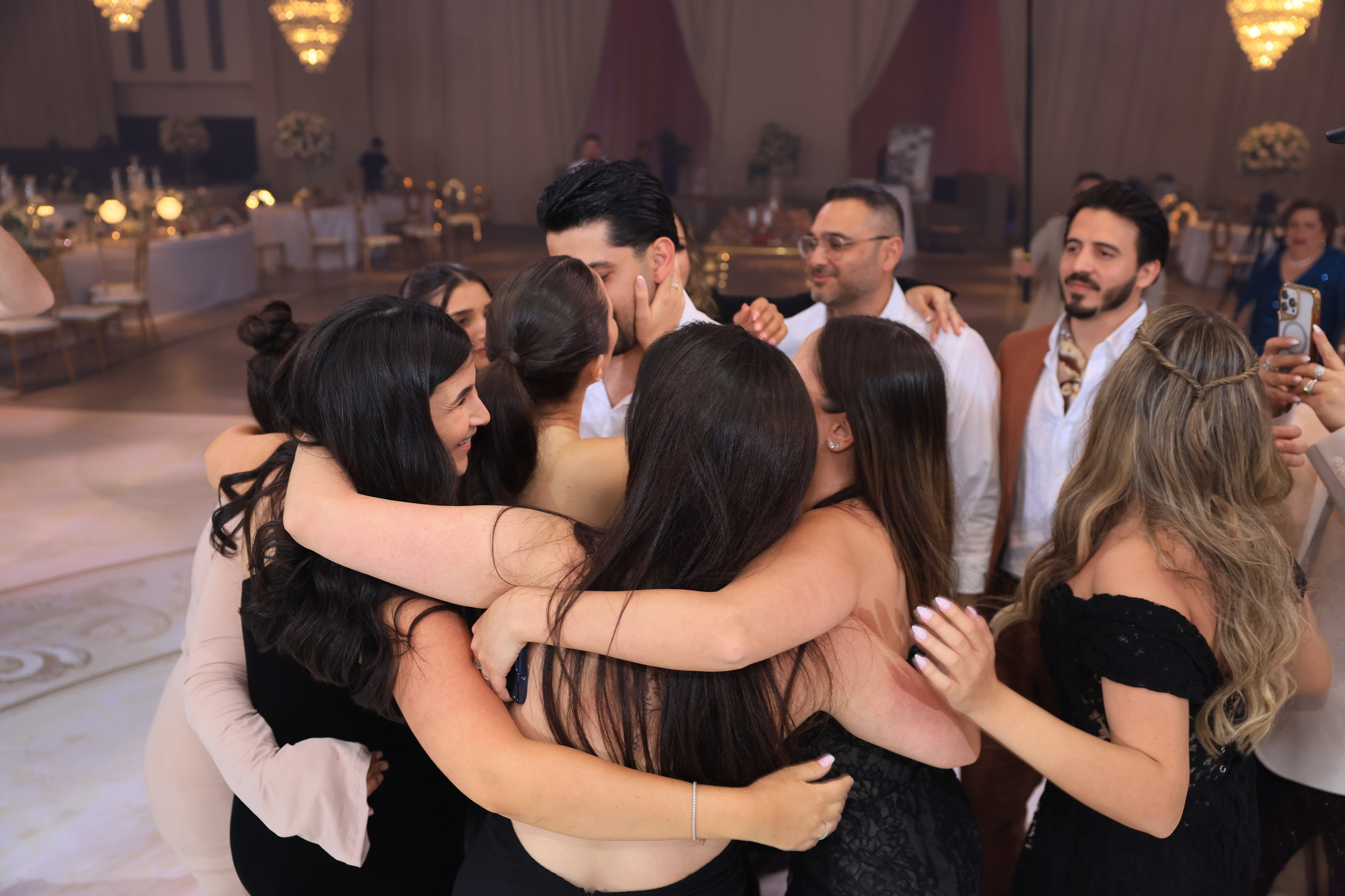 Eden & Aviv. Wedding and events photographers Studio Shalom