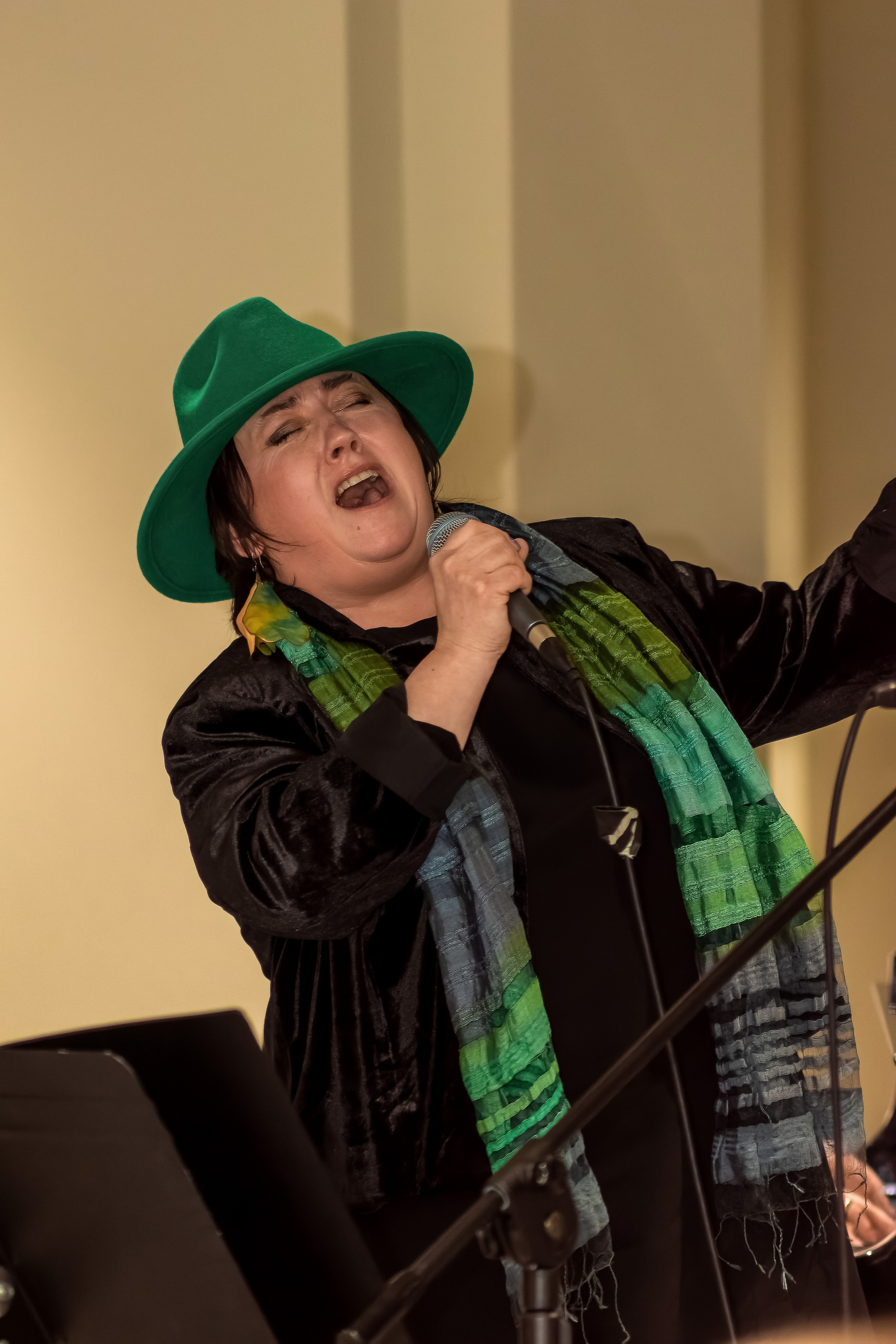 Koncert charytatywny „Sail Fundation” w Szczecinie w Museum Sztuki. Rodzinny i weselny fotograf w Szczecinie, Dennis