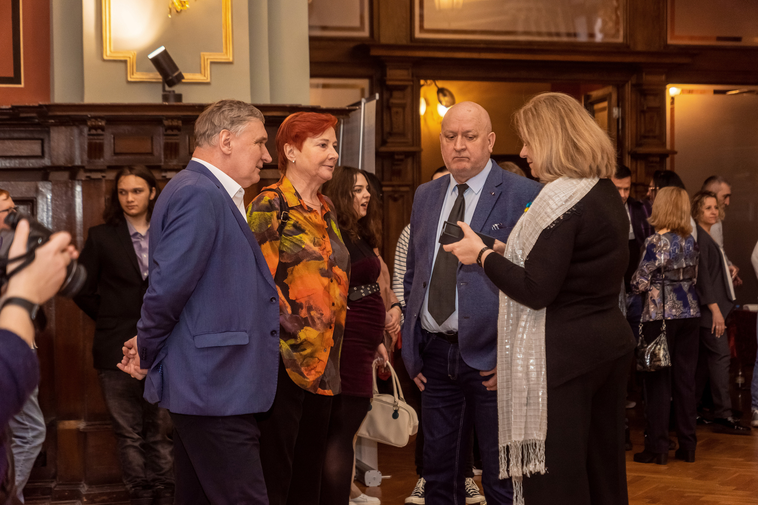 Koncert charytatywny „Sail Fundation” w Szczecinie w Museum Sztuki. Rodzinny i weselny fotograf w Szczecinie, Dennis