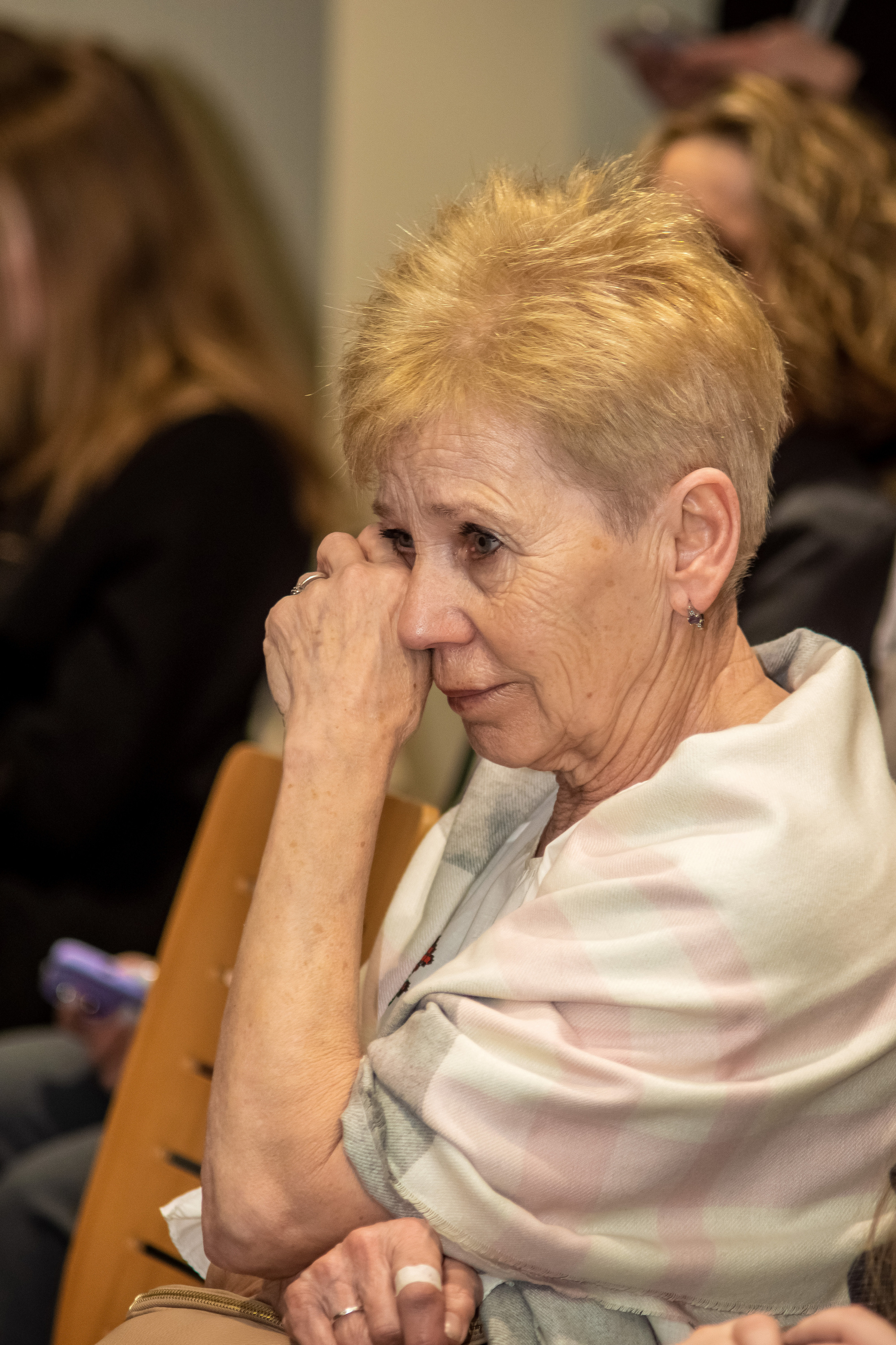 Koncert charytatywny „Sail Fundation” w Szczecinie w Museum Sztuki. Rodzinny i weselny fotograf w Szczecinie, Dennis