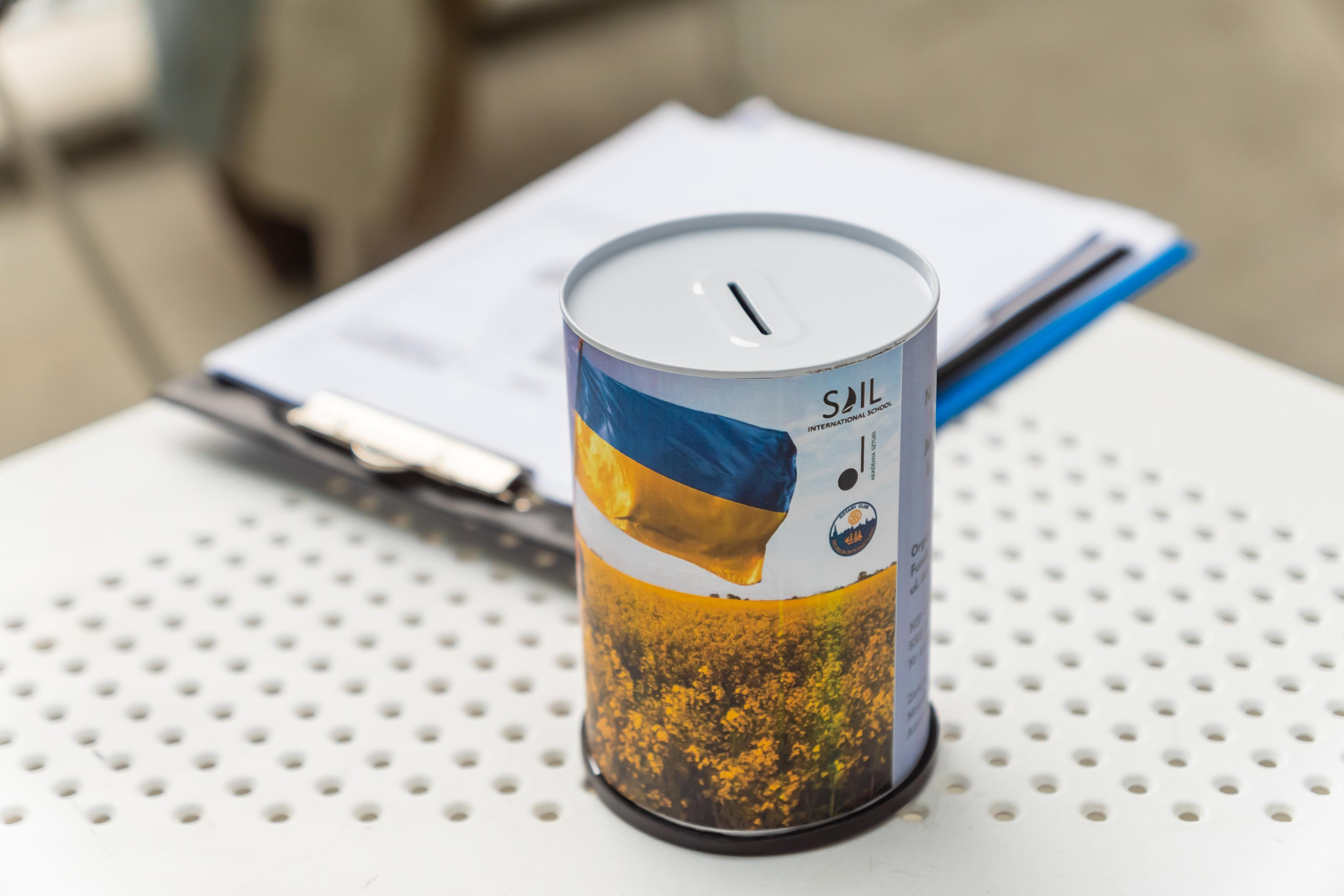 Koncert charytatywny „Sail Fundation” w szczecinie na Teatr Letni. Rodzinny i weselny fotograf w Szczecinie, Dennis