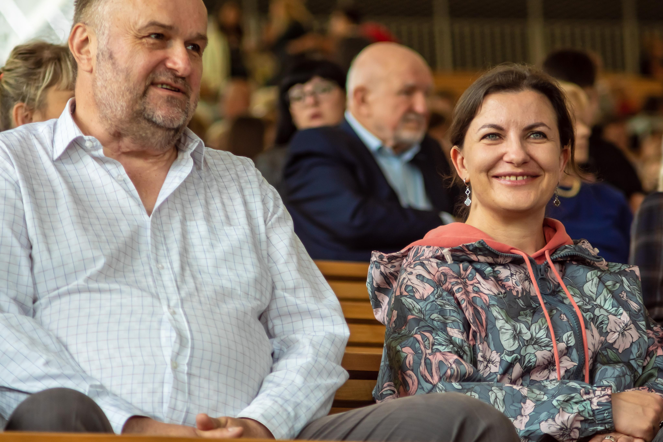 Koncert charytatywny „Sail Fundation” w szczecinie na Teatr Letni. Rodzinny i weselny fotograf w Szczecinie, Dennis