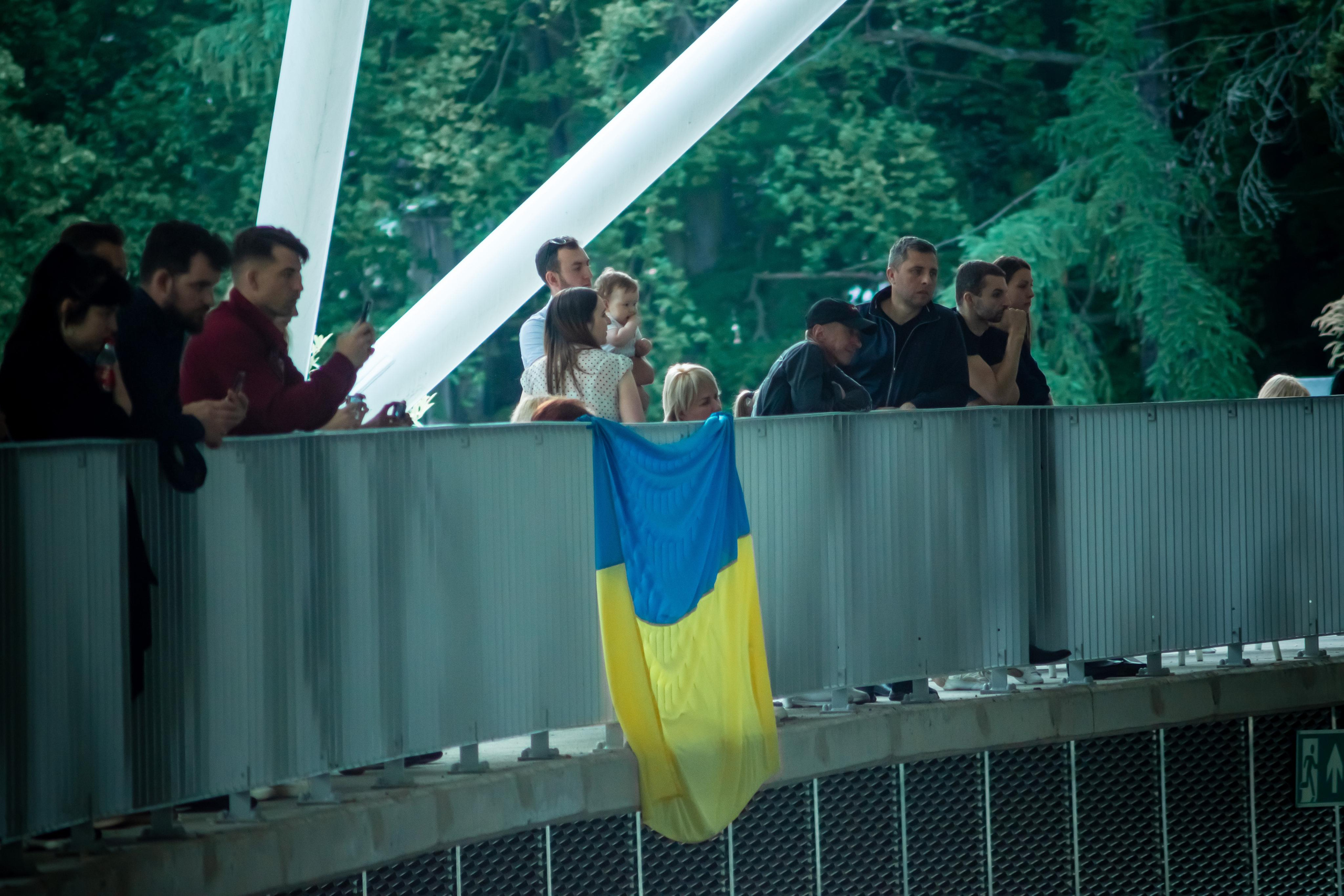 Koncert charytatywny „Sail Fundation” w szczecinie na Teatr Letni. Rodzinny i weselny fotograf w Szczecinie, Dennis