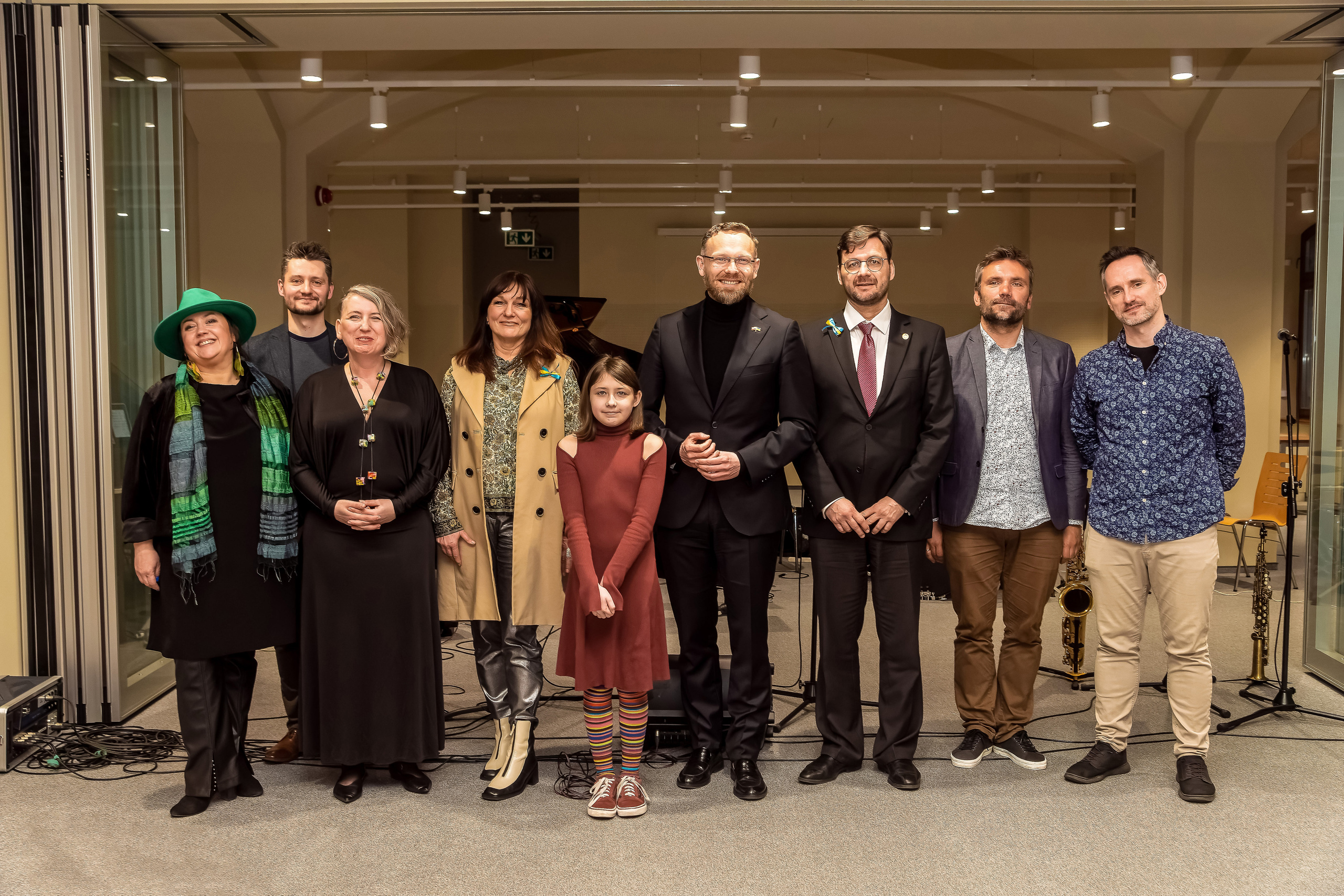 Koncert charytatywny „Sail Fundation” w Szczecinie w Museum Sztuki. Rodzinny i weselny fotograf w Szczecinie, Dennis