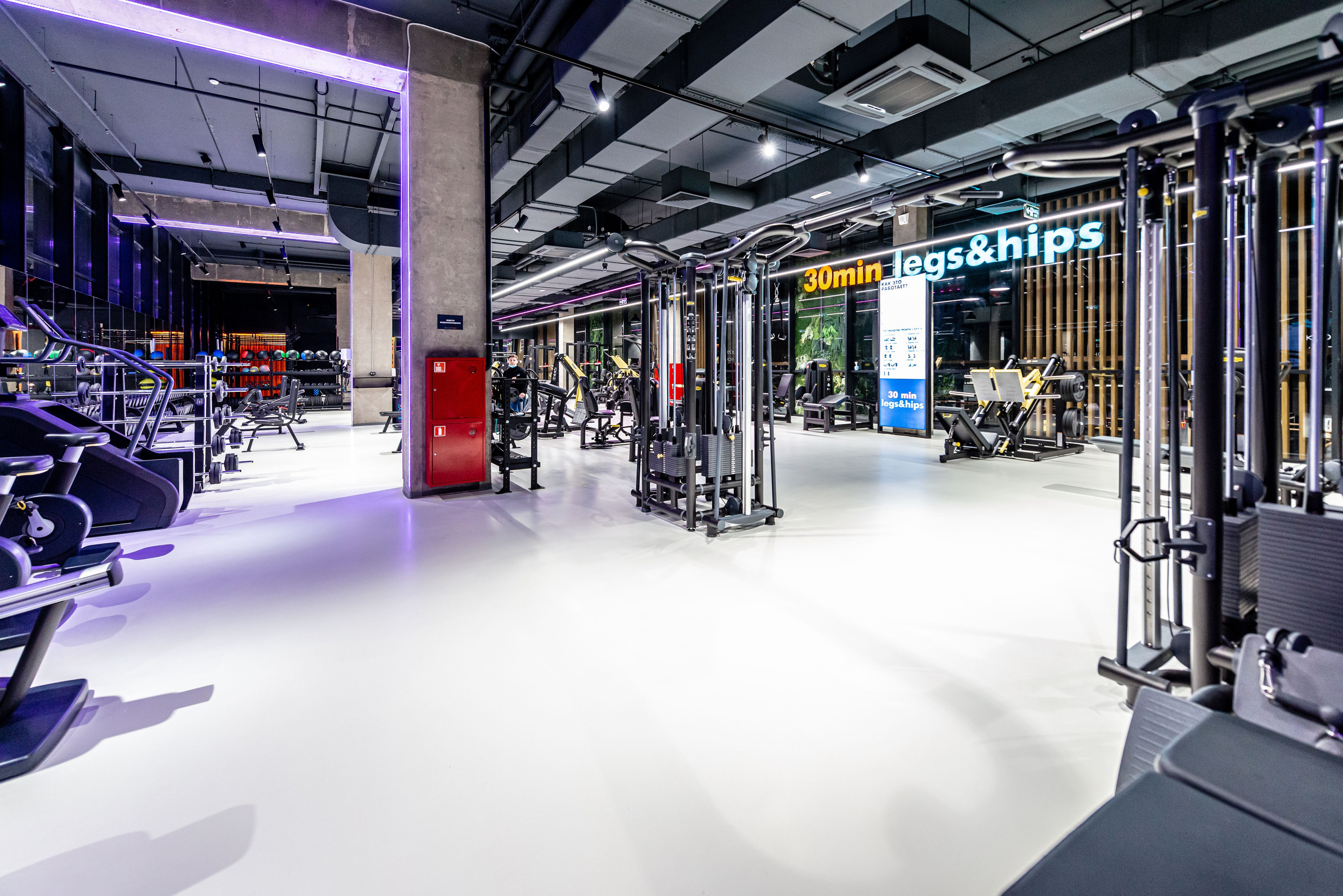 Фитнес-клуб DDX Fitness в Жулебино. ФОТОГРАФ МЕКСИКА КИНТАНА-РОО