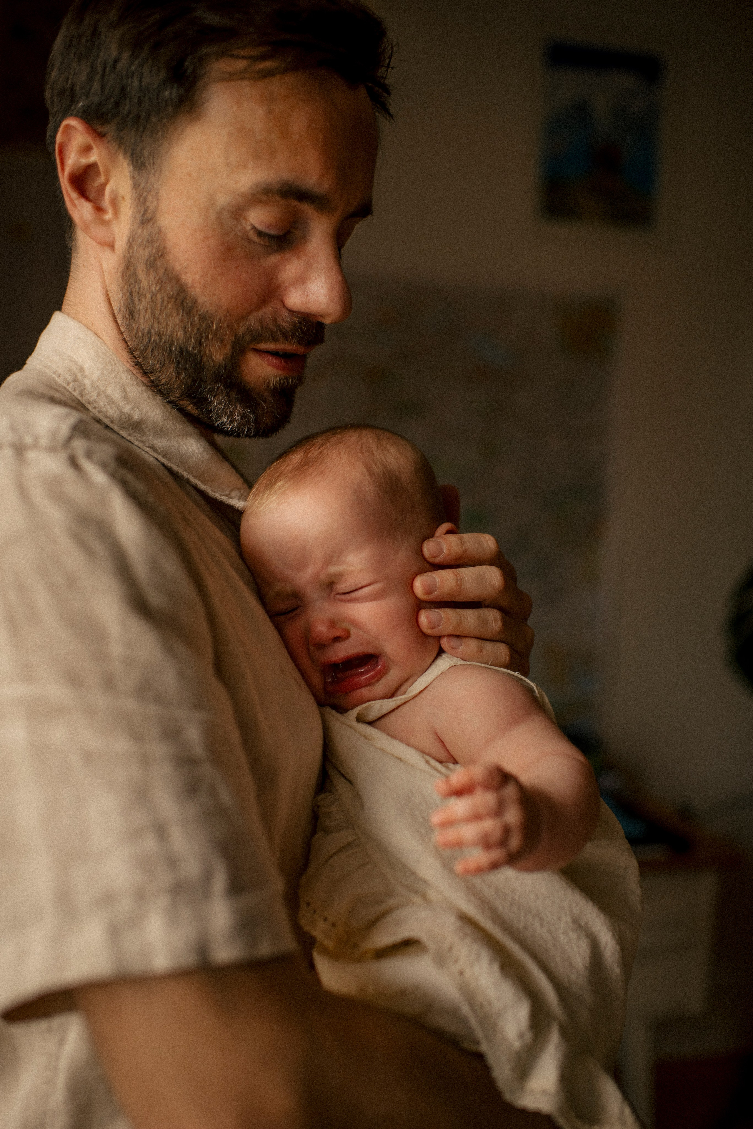 Malwina Rafael and Klara. Polina Sobol — family & documentary photographer in Bern. Outdoor & urban photo sessions for families, kids and couples