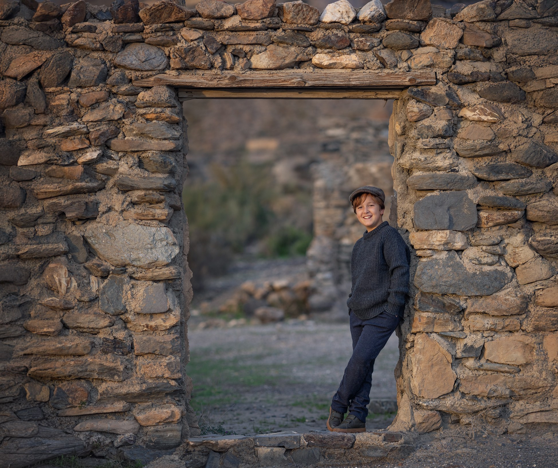 Fotosesion de mis hijos con su gato Boris. Fotógrafo Almeria. Swetlana Ushakova