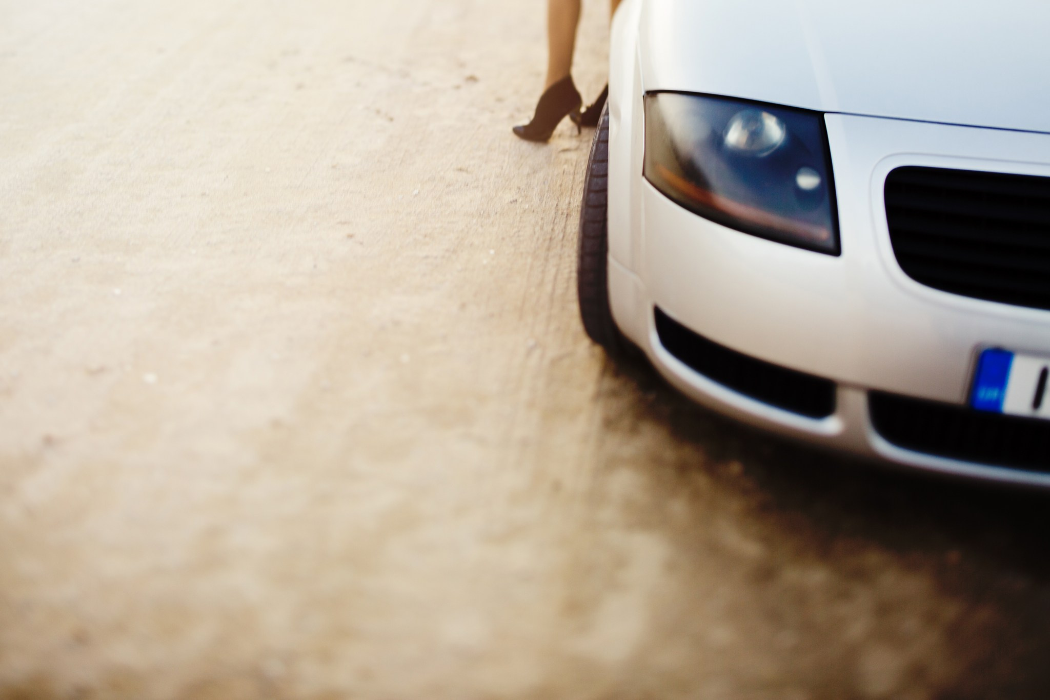 Ronalds & Svetlana, Crete. Denny Savon — Photographer in Santorini | Weddings, Love Stories & Flying Dress