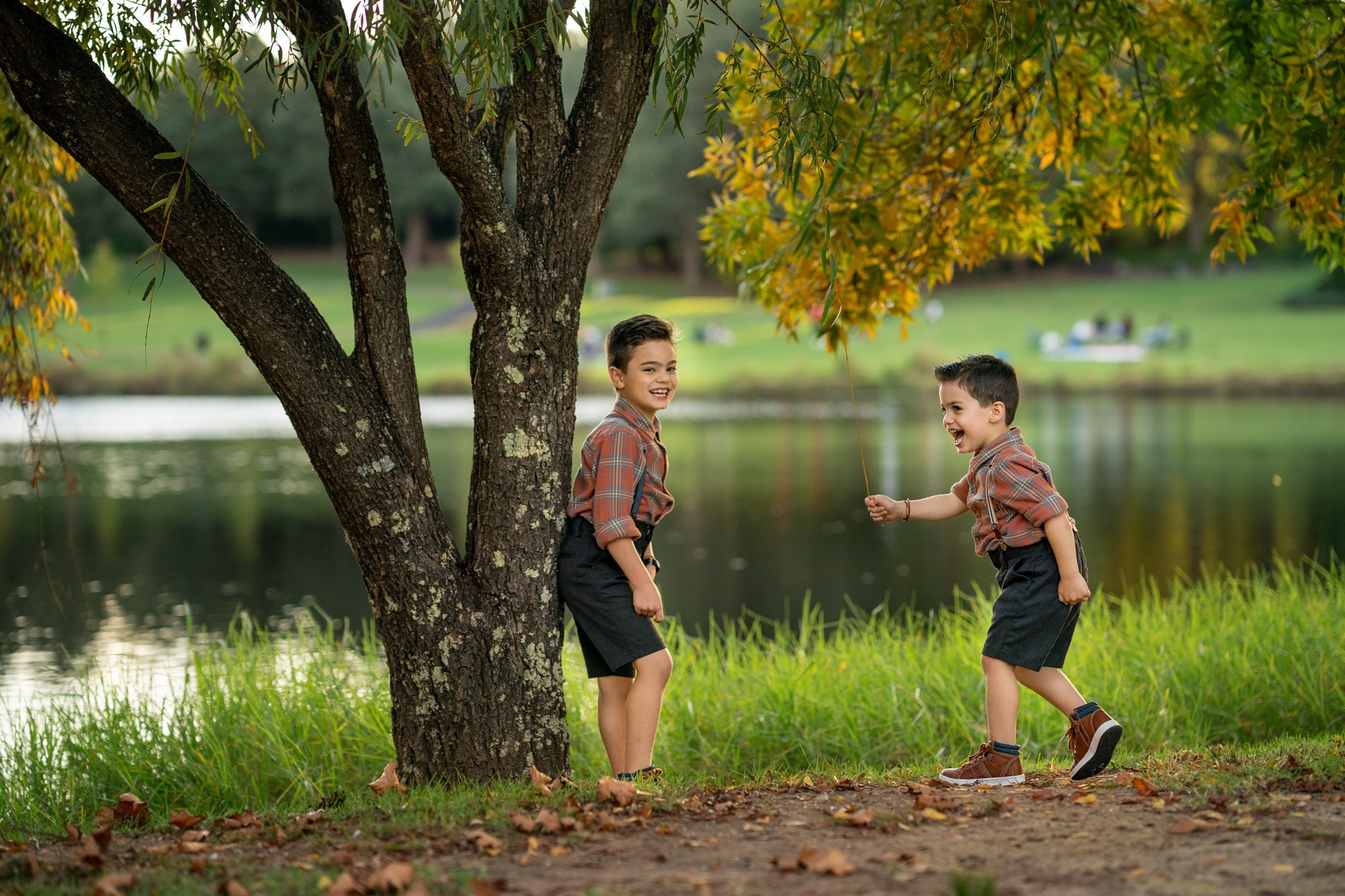 Best Family Photographer in Sydney, autumn shoot.