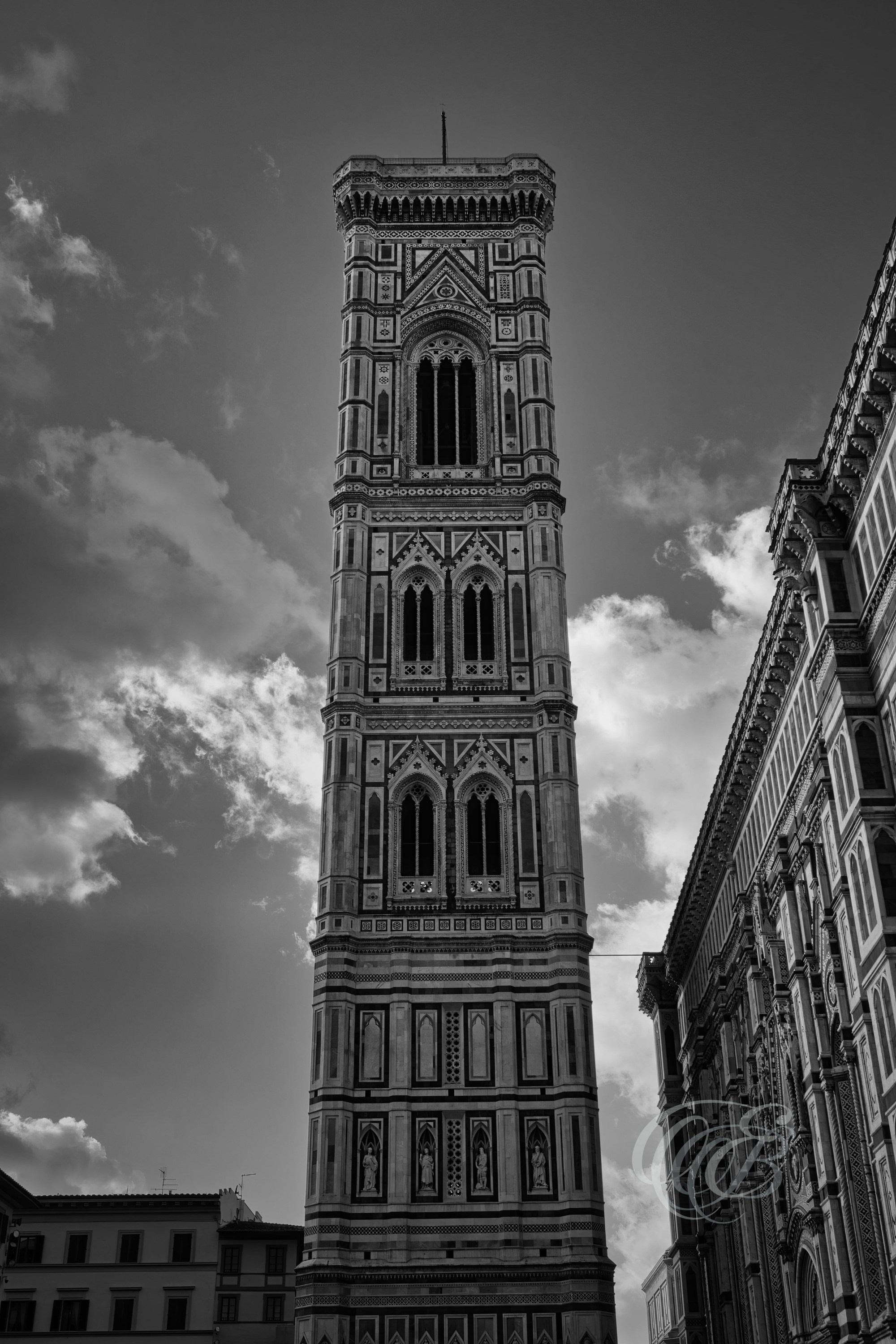 Florence Italy - Giotto's Bell Tower - B&W - Eduardo Bartoli Fine Art Photography - Black-and-white photograph of Giotto’s Bell Tower in Florence, Italy – fine art photography by Eduardo Bartoli.