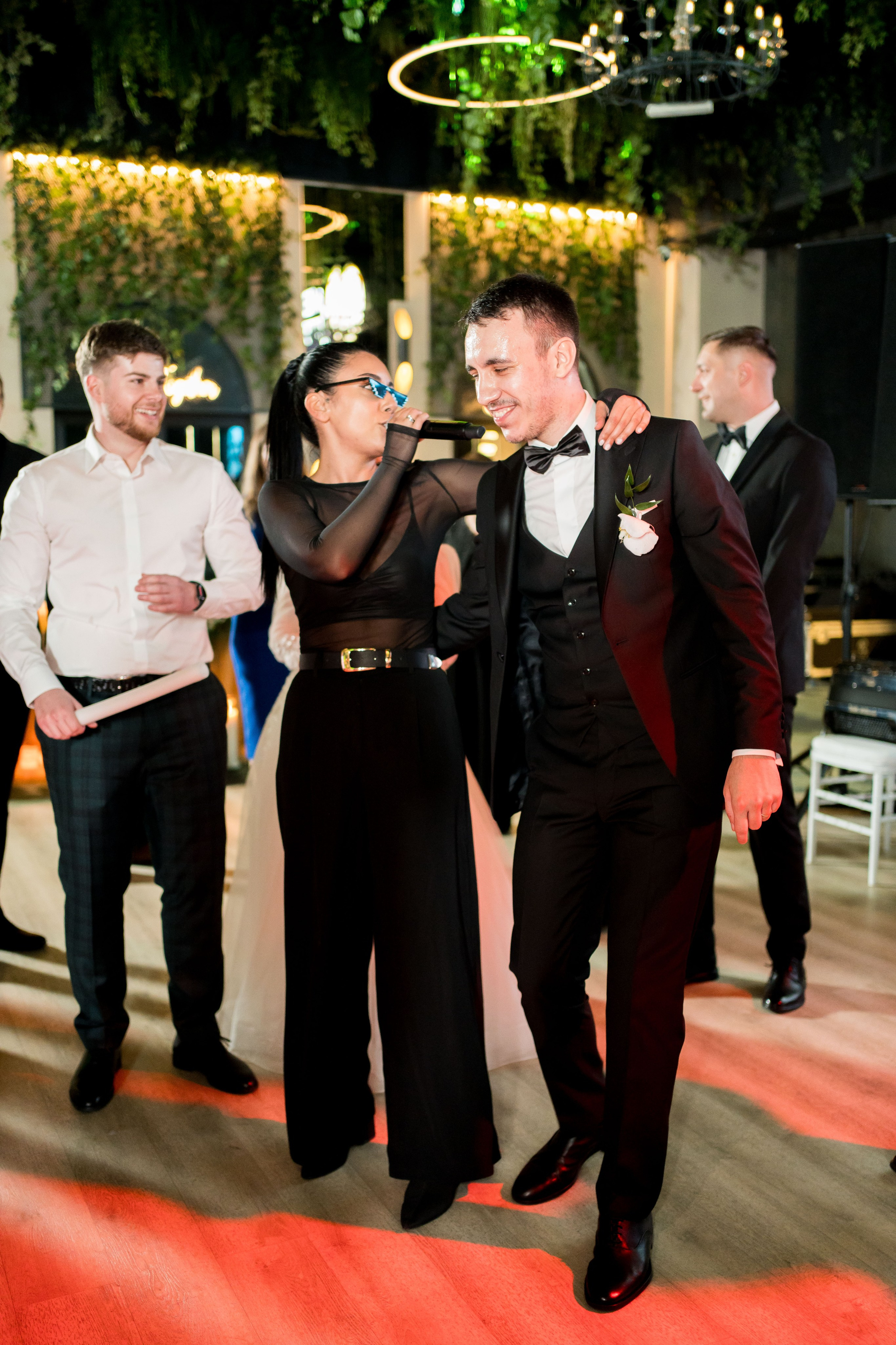 PARTY. Gabriel Florea — Fotograf nuntă București