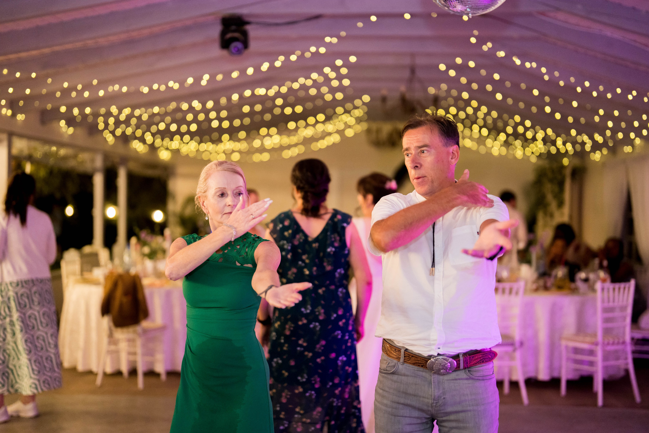 PARTY. Gabriel Florea — Fotograf nuntă București