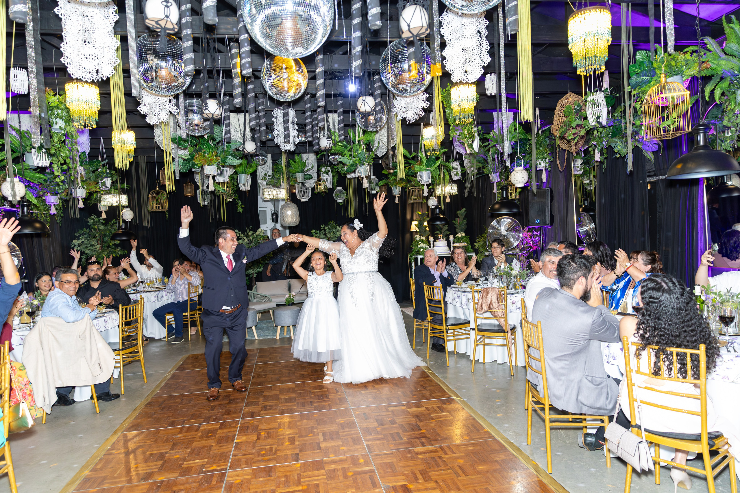 Pamela y Luis. Dinka & Emilio - El arte de preservar lo que no se repite