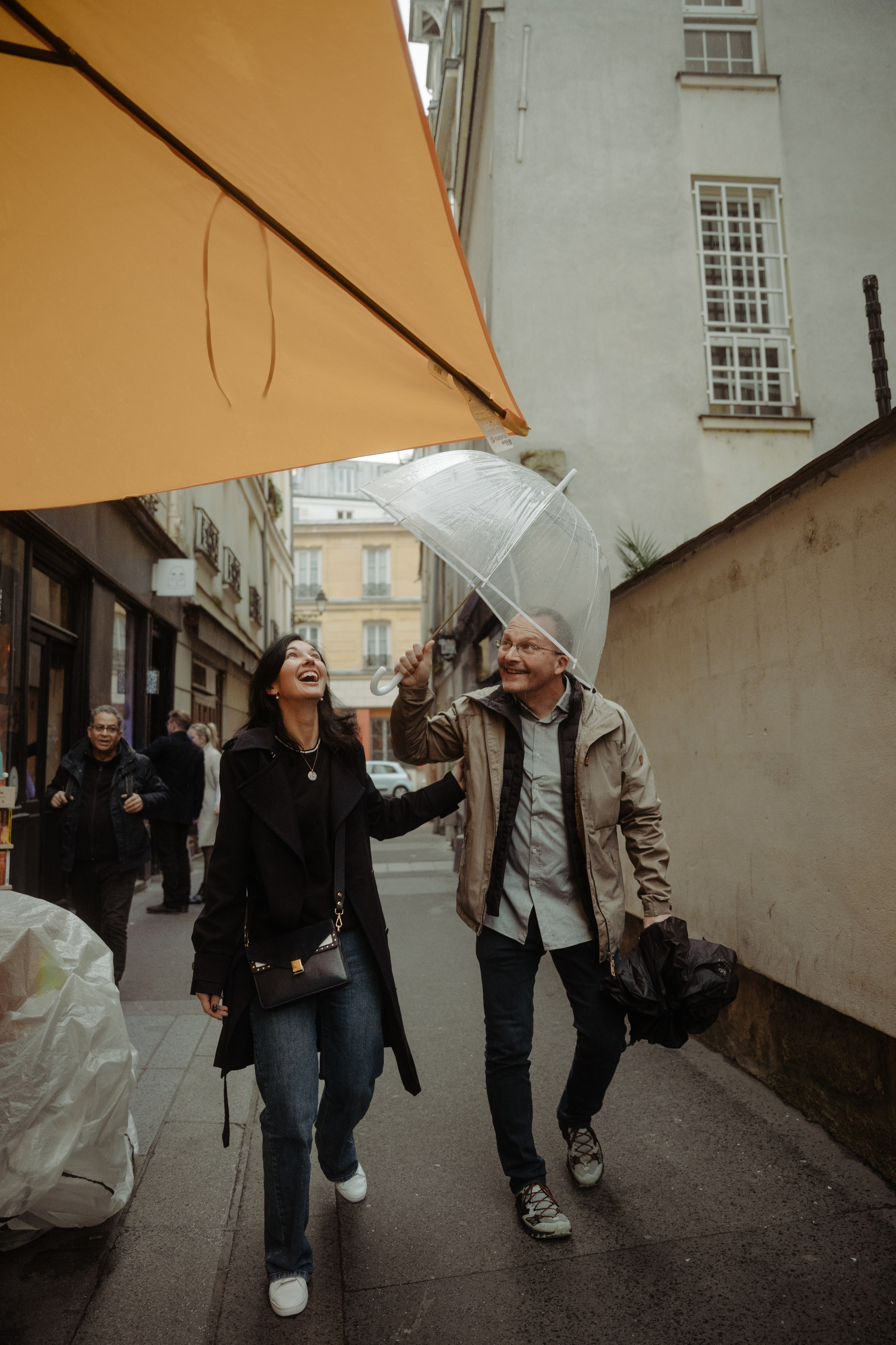Katerina & Åge in rainy Paris. Фотограф в Париже Полина Осипова