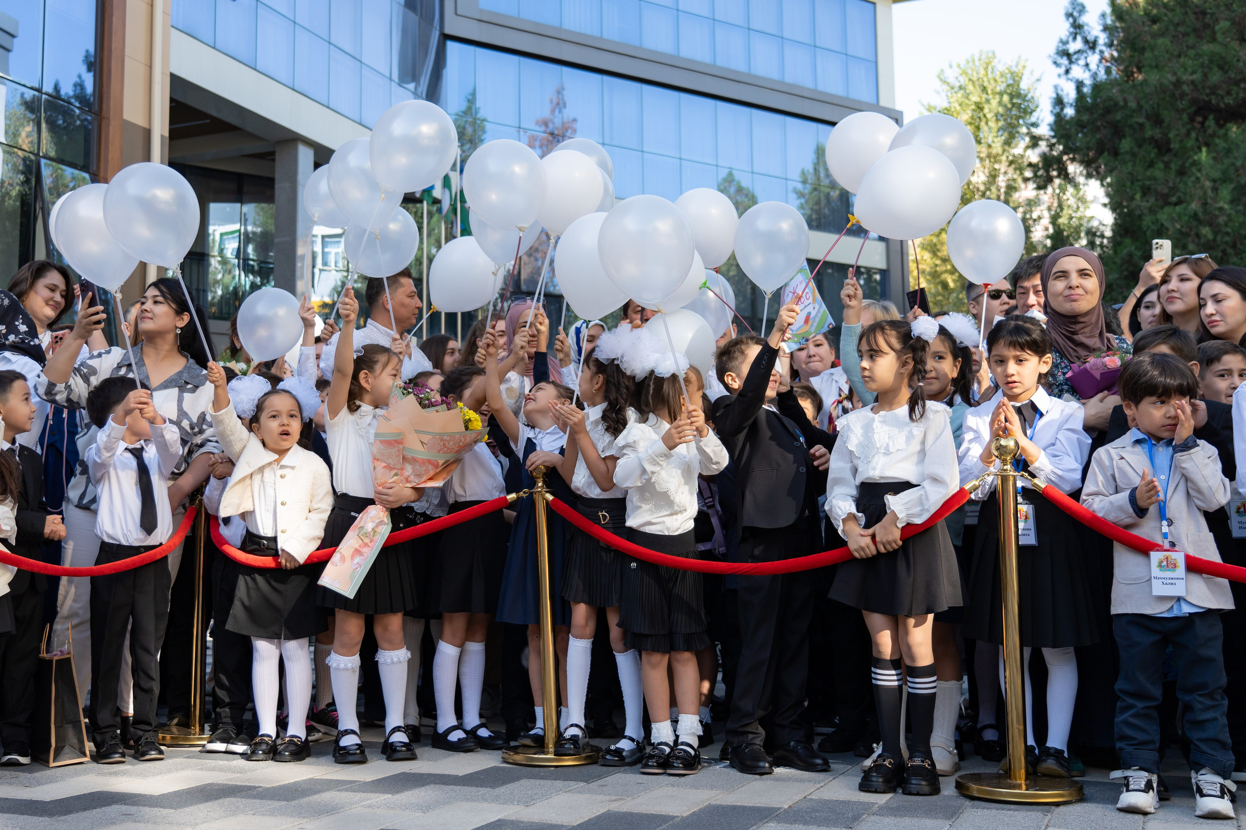 В школах Узбекистана прозвенел Первый звонок. Георгий Намазов | Фотограф в Ташкенте