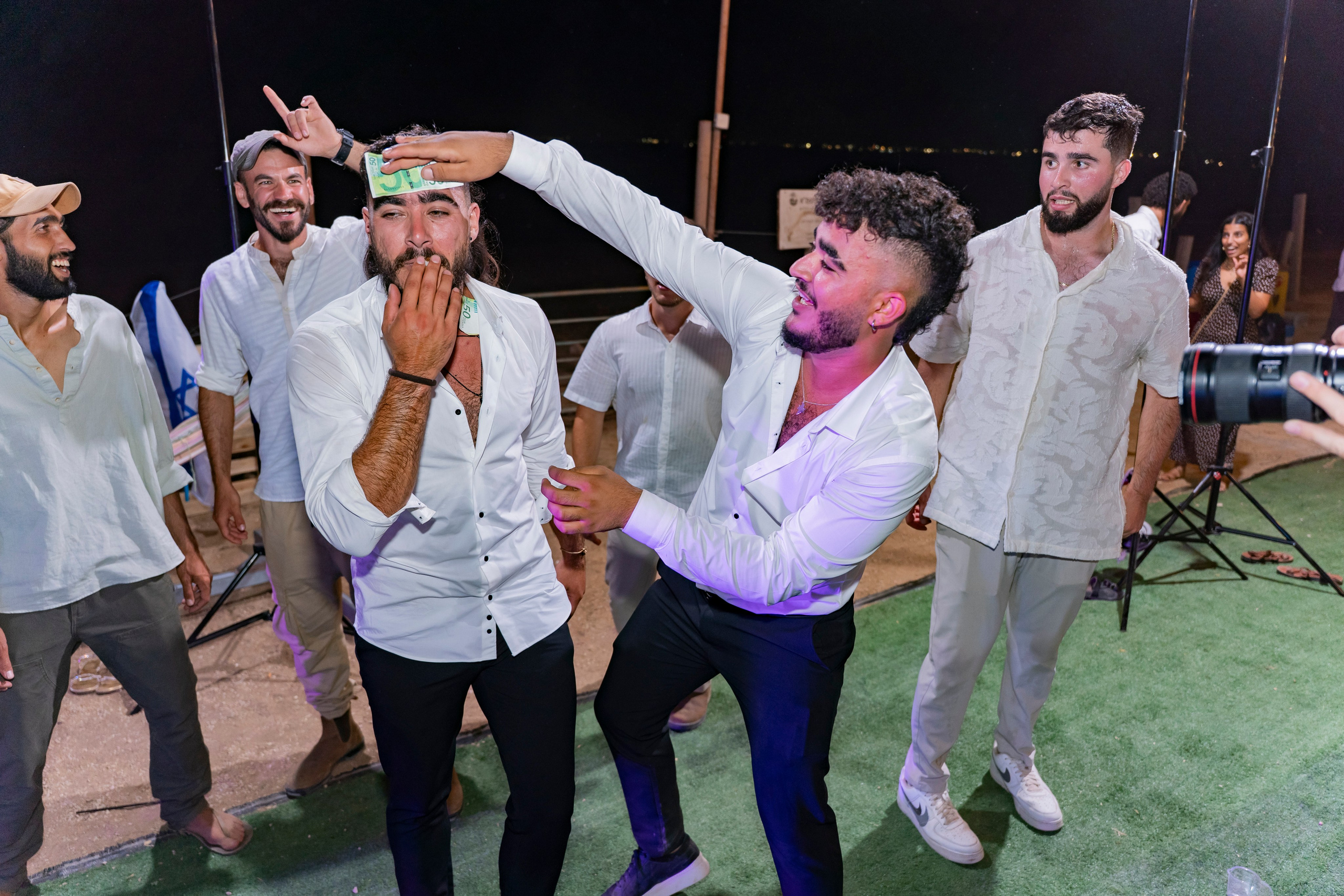 אביה ואחיה. יוסף מזרחי צילום חתונה, ברית וזוגיות. צלם מקצועי שאוהב להוציא אתכם הכי יפים ברגעים הכי מרגשים