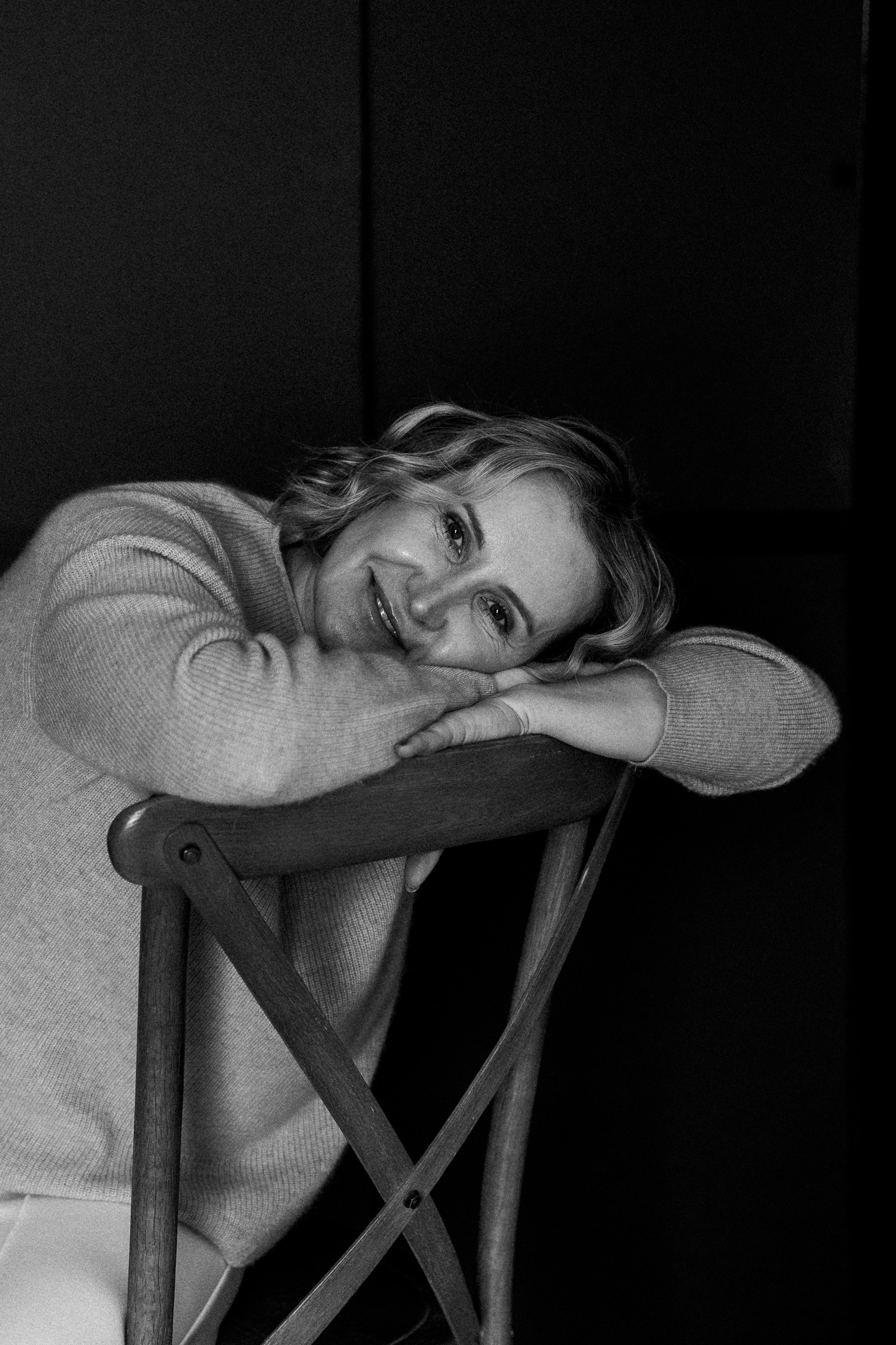 D. Rawnoir- Portrait photography by Daria Paliy.Timeless black&white portraits of women in NYC area