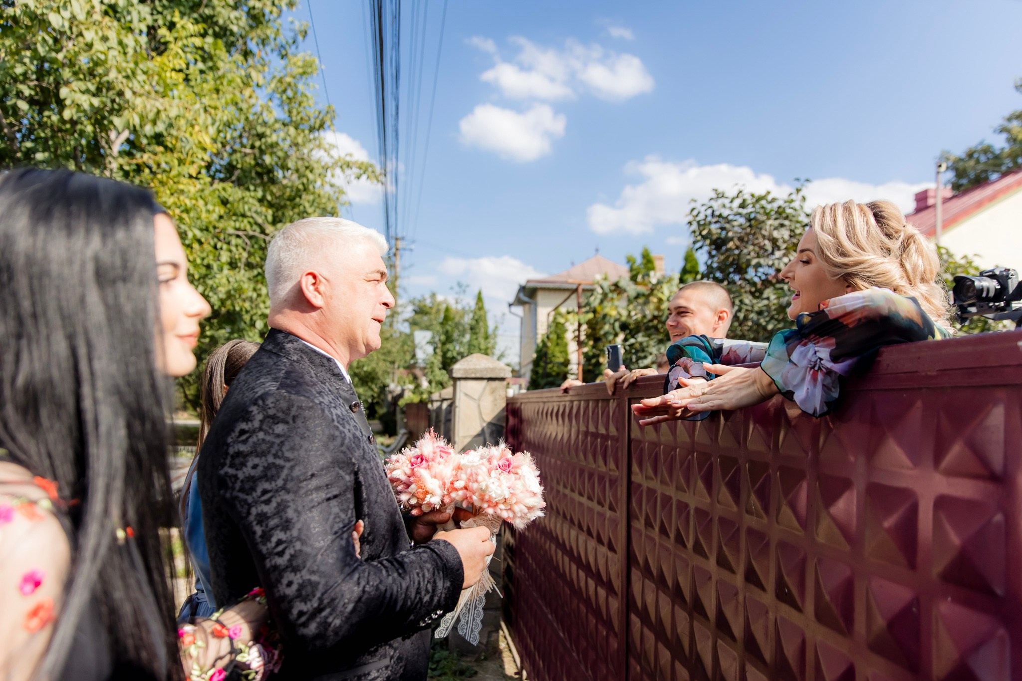 Mihai & Oana. Servicii foto-video profesionale, pentru momente de neuitat