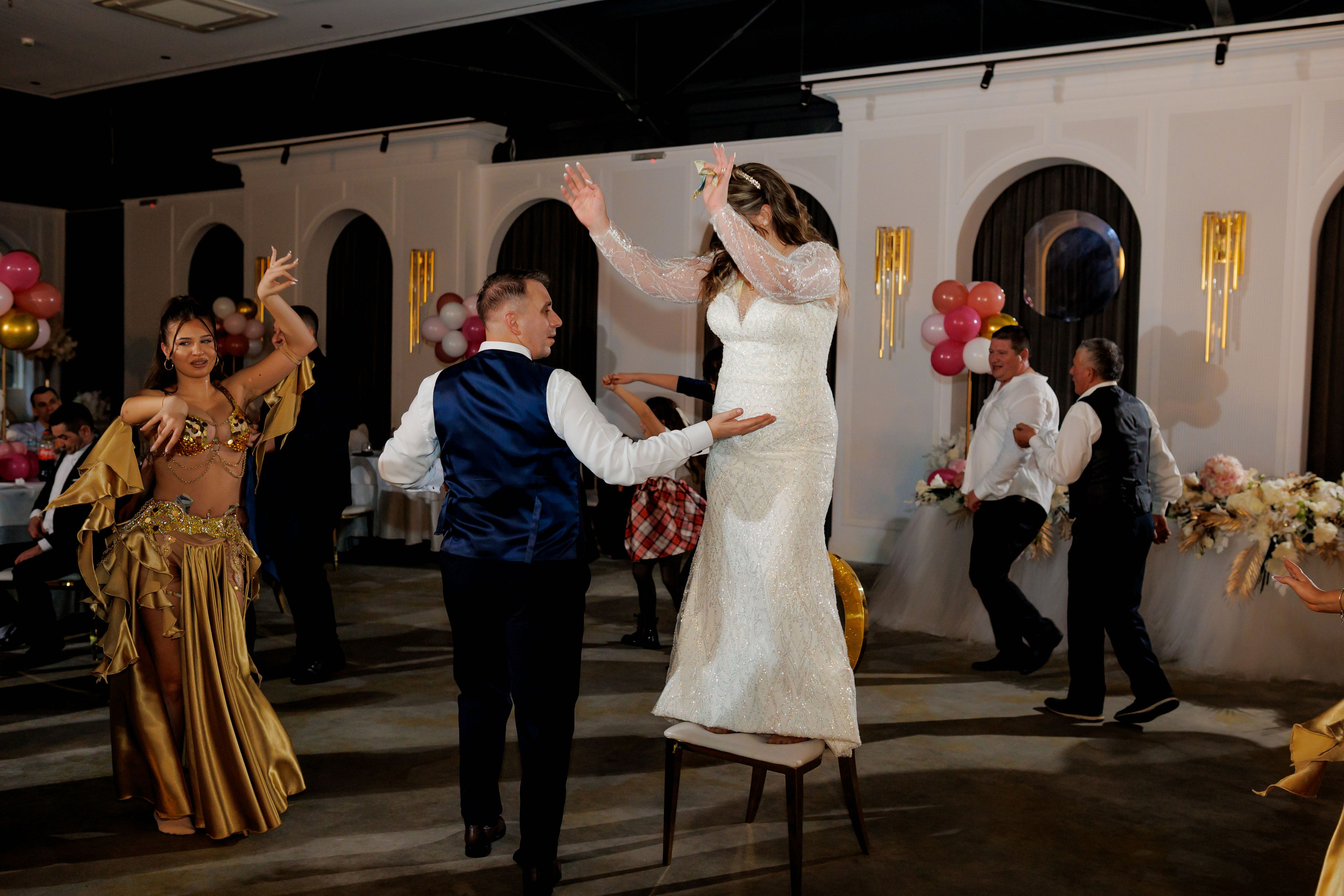 Povestea voastră, regizată de noi |Cristi Turculet Videograf Nuntă Suceava | wedding highlight. Servicii foto-video profesionale, pentru momente de neuitat