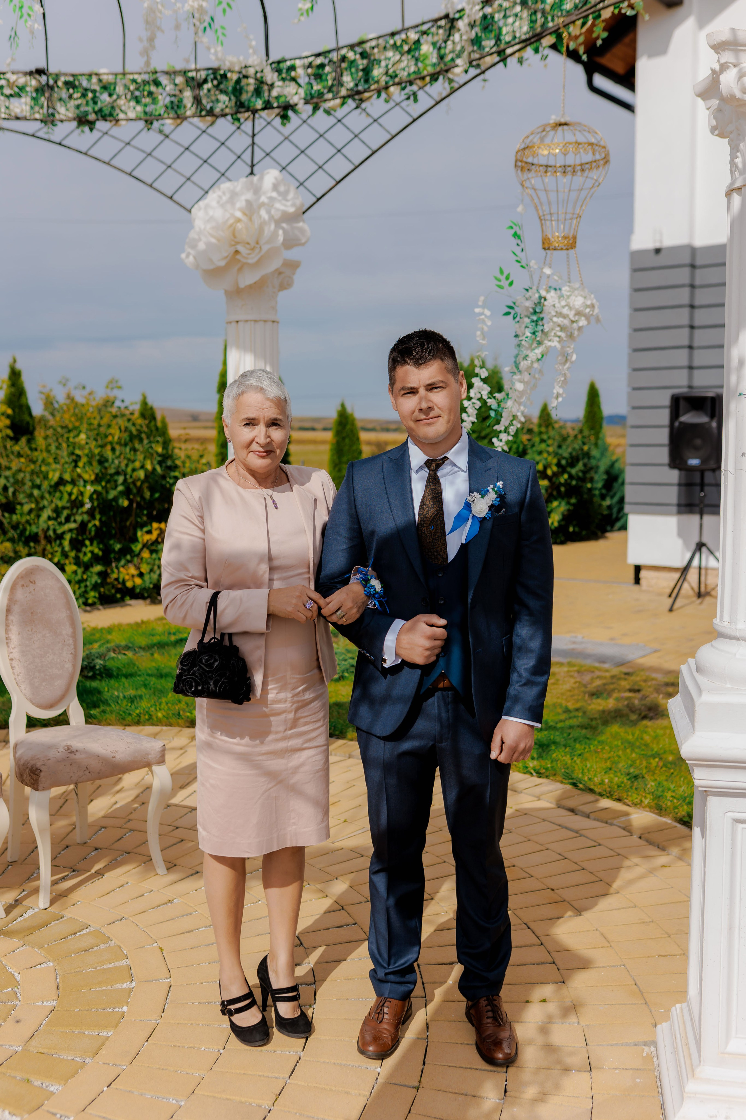 Loredana & Emilian – Ziua Nunții | Videografie - fotografie Botez Suceava, Iași, Botoșani. Servicii foto-video profesionale, pentru momente de neuitat