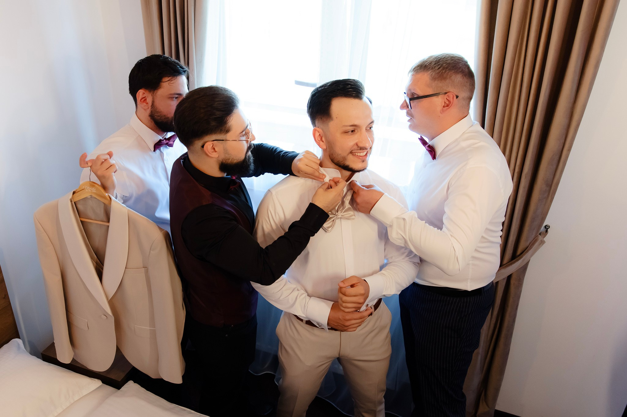 Ioana & Ionuț | Nuntă de poveste la Păstrăvăria Poiana din Mălini județul Suceava. Servicii foto-video profesionale, pentru momente de neuitat