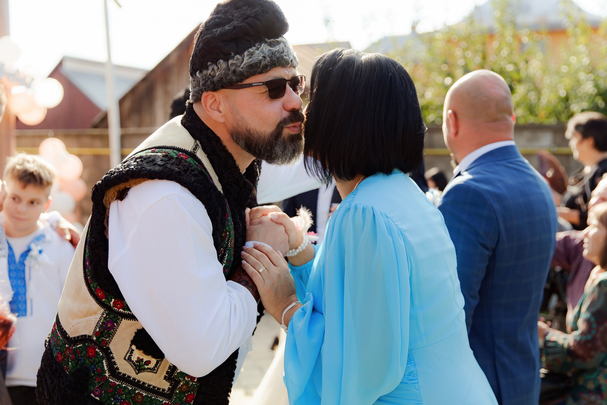 Mihai & Oana. Servicii foto-video profesionale, pentru momente de neuitat