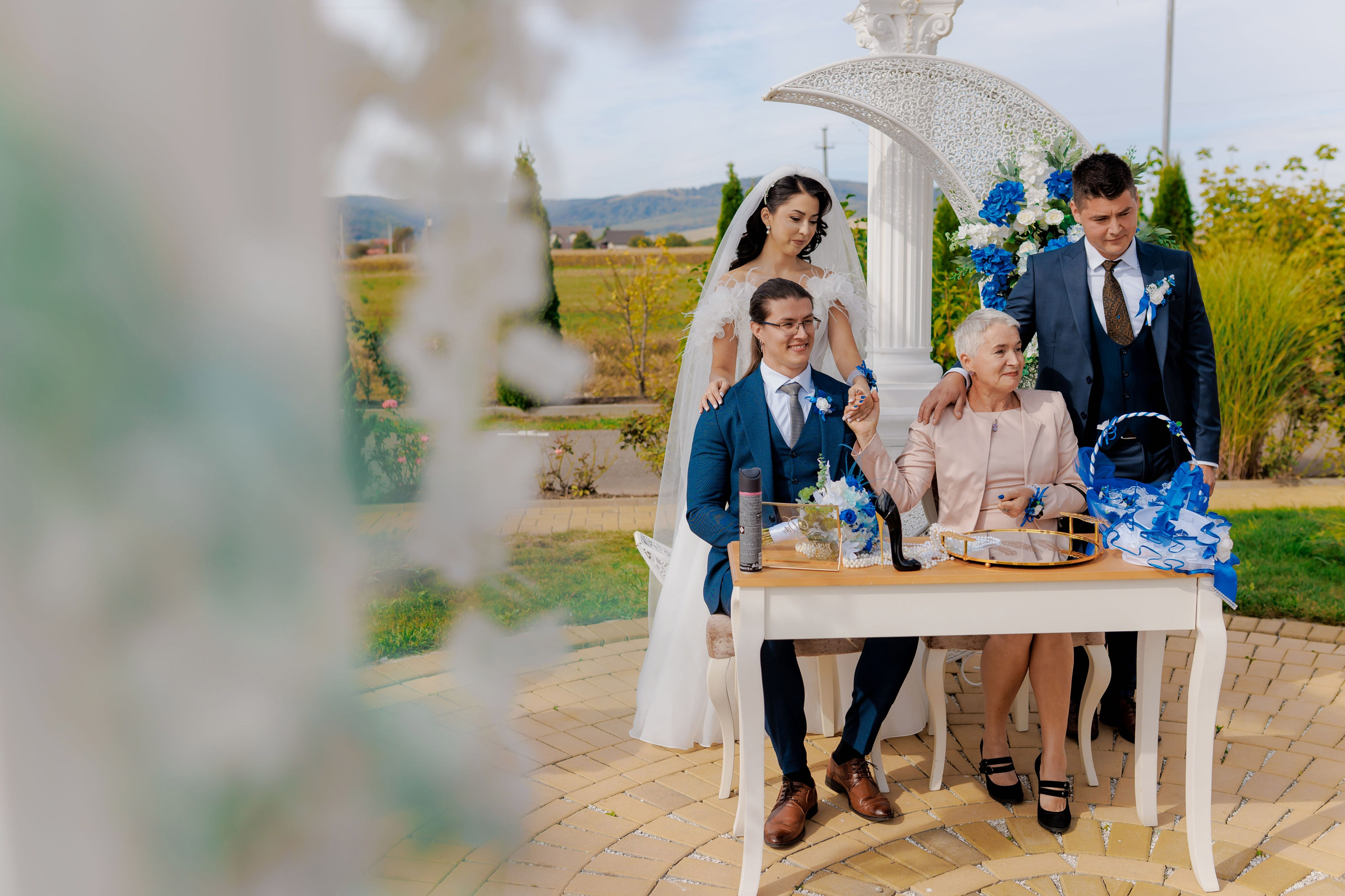 Loredana & Emilian – Ziua Nunții | Videografie - fotografie Botez Suceava, Iași, Botoșani. Servicii foto-video profesionale, pentru momente de neuitat