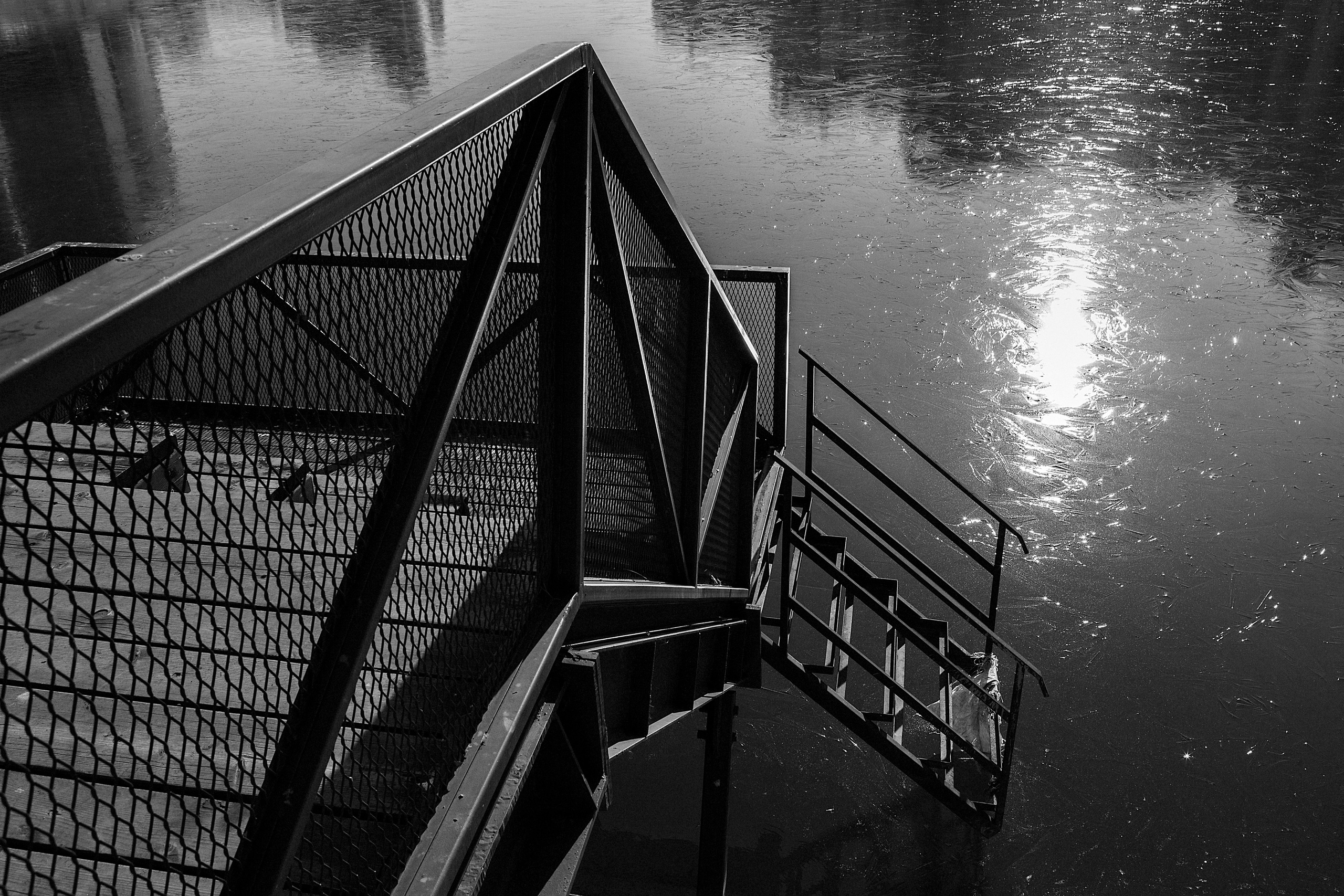 Monochrome. A Creative Insight | Catalin Nastase