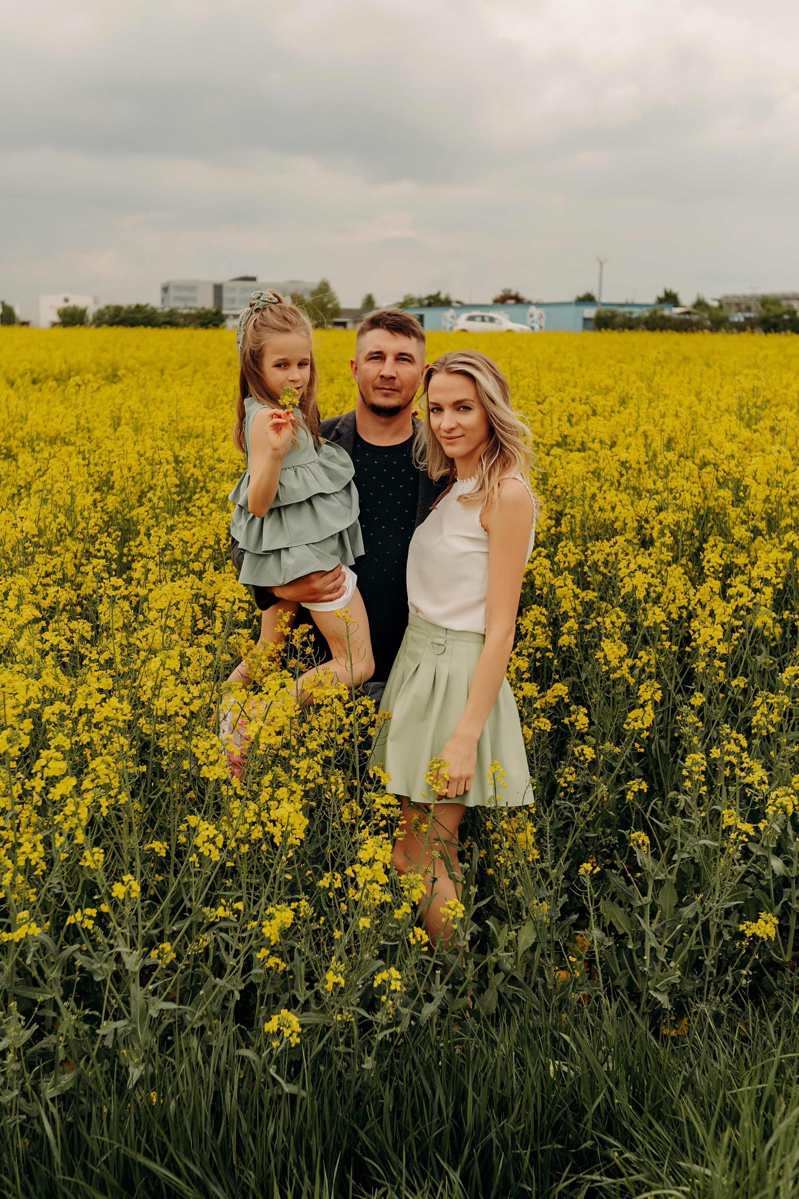 Рапсовое поле. Семейный и свадебный фотограф в Франкфурте на Майне Алина Браун