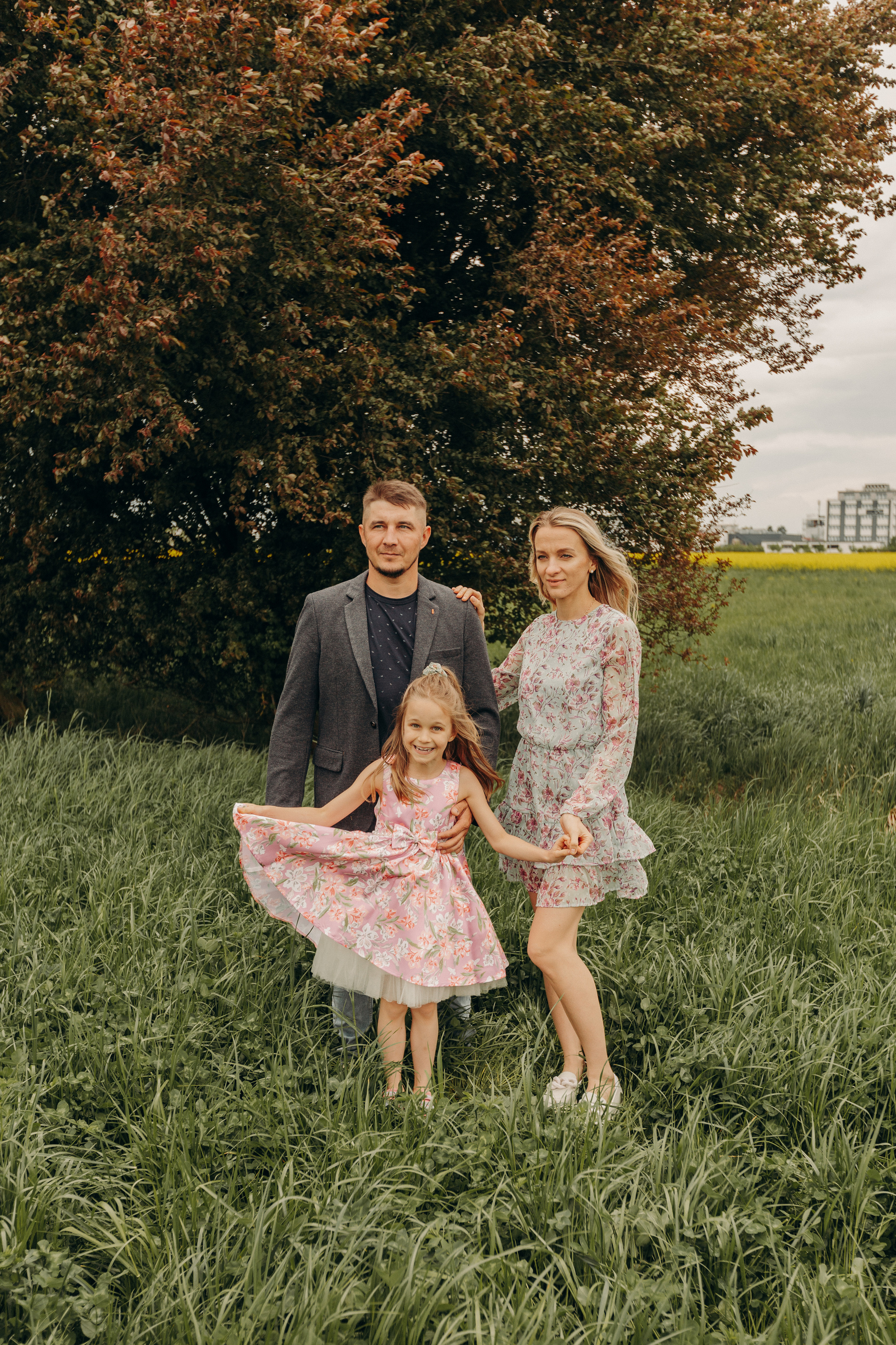 Рапсовое поле. Семейный и свадебный фотограф в Франкфурте на Майне Алина Браун