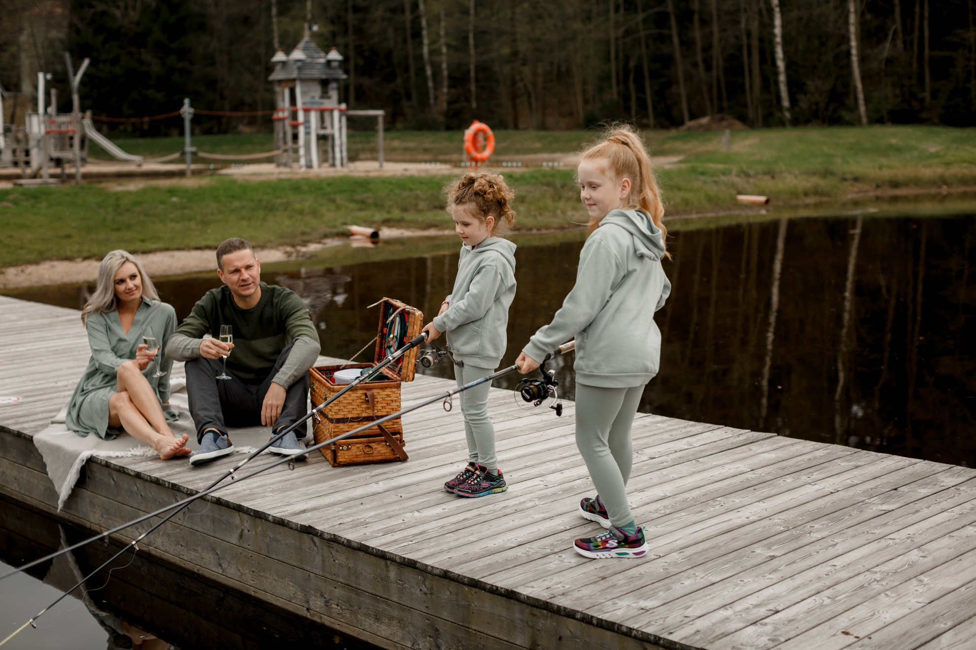 Angeln am See. Familien- und Hochzeitsfotografin in Frankfurt am Main Alina Braun
